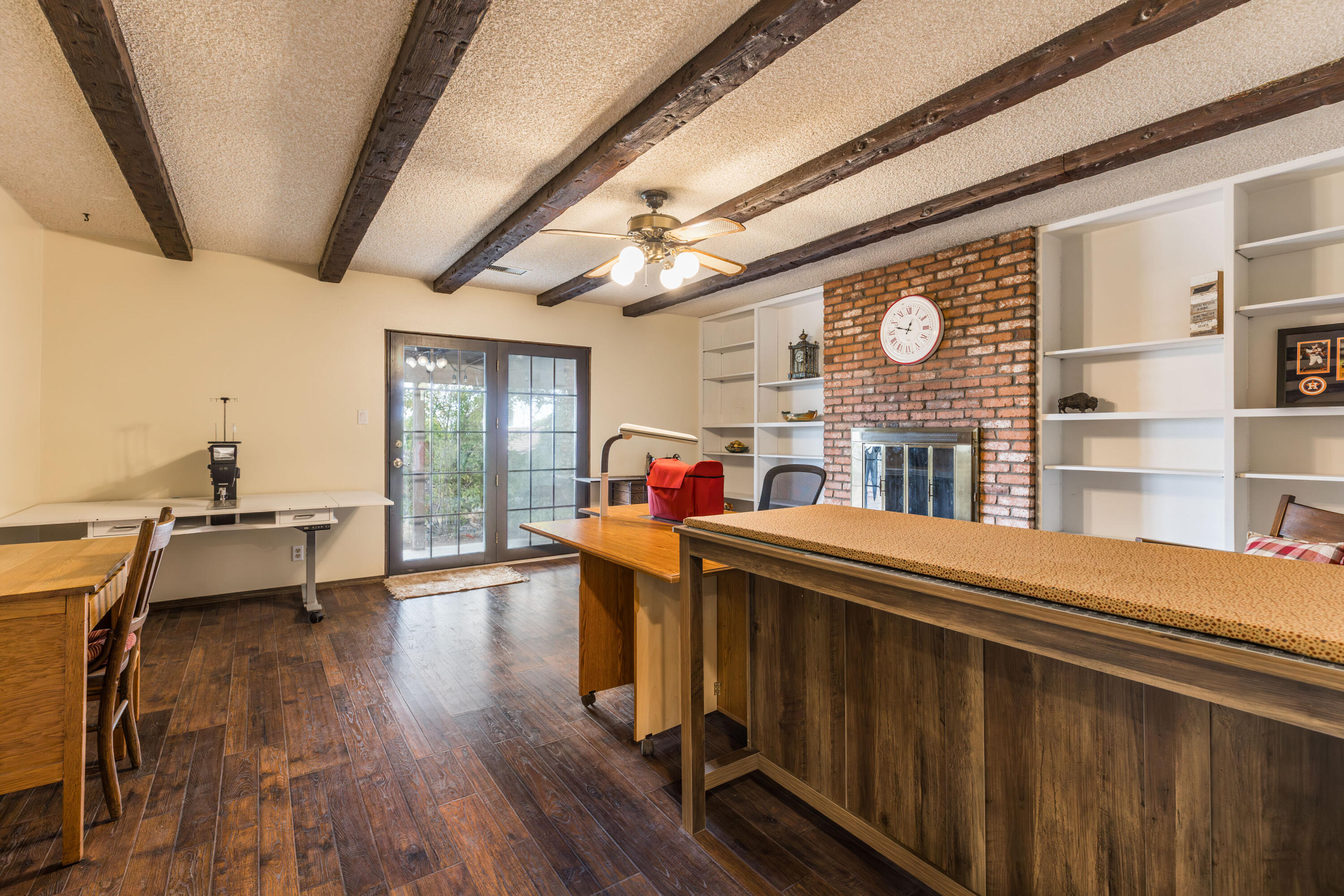 Photo 5 — 1117 Sagebrush Trail SE