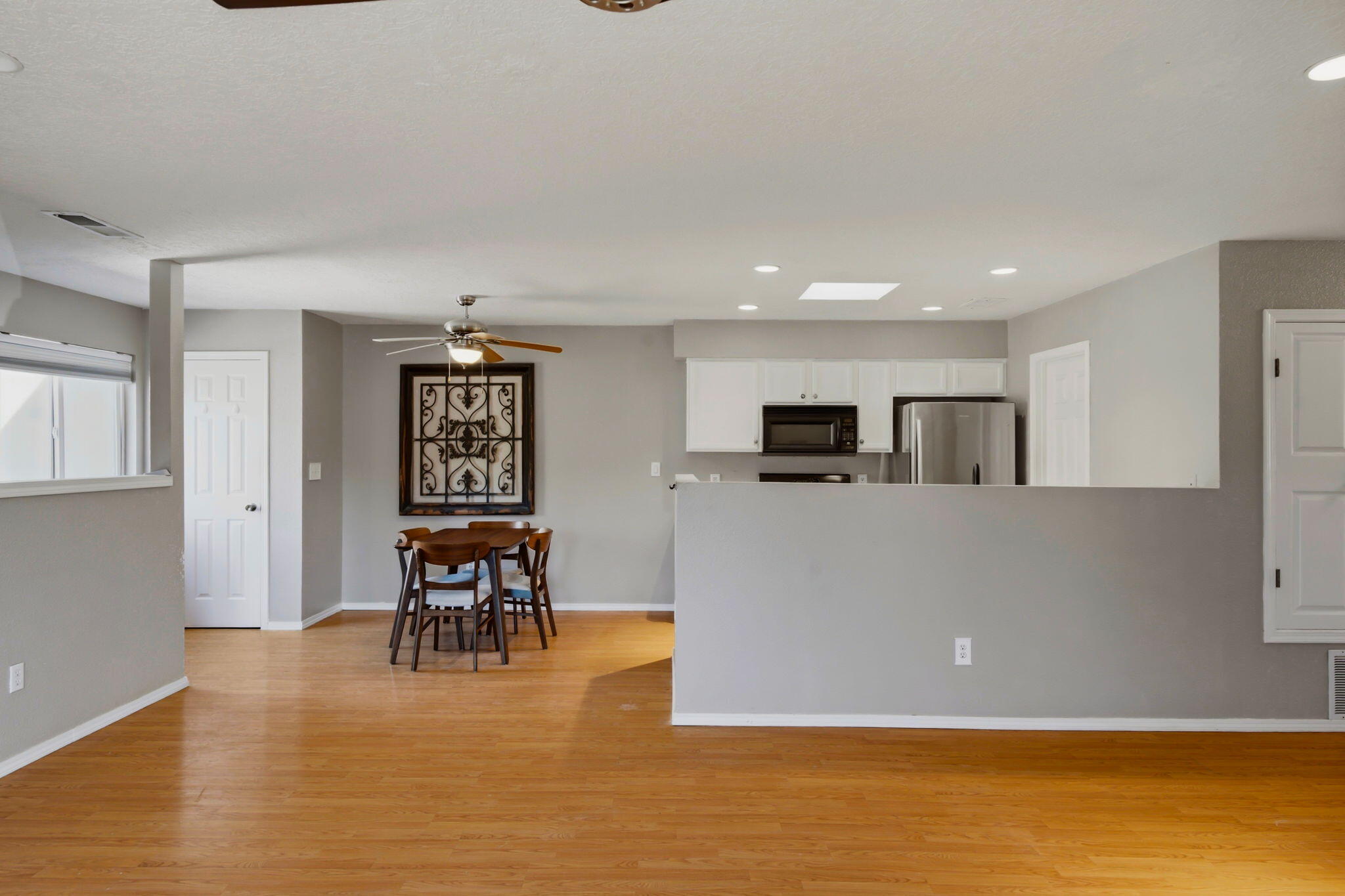 Photo 17 — 4801 Irving Boulevard NW UNIT 2404