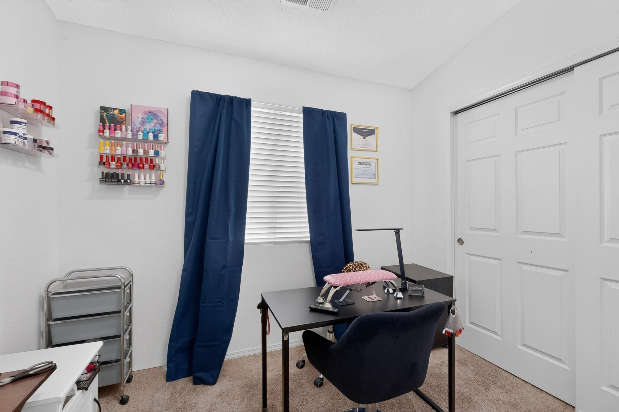 Photo 4 — 2826 Merlot Drive SW