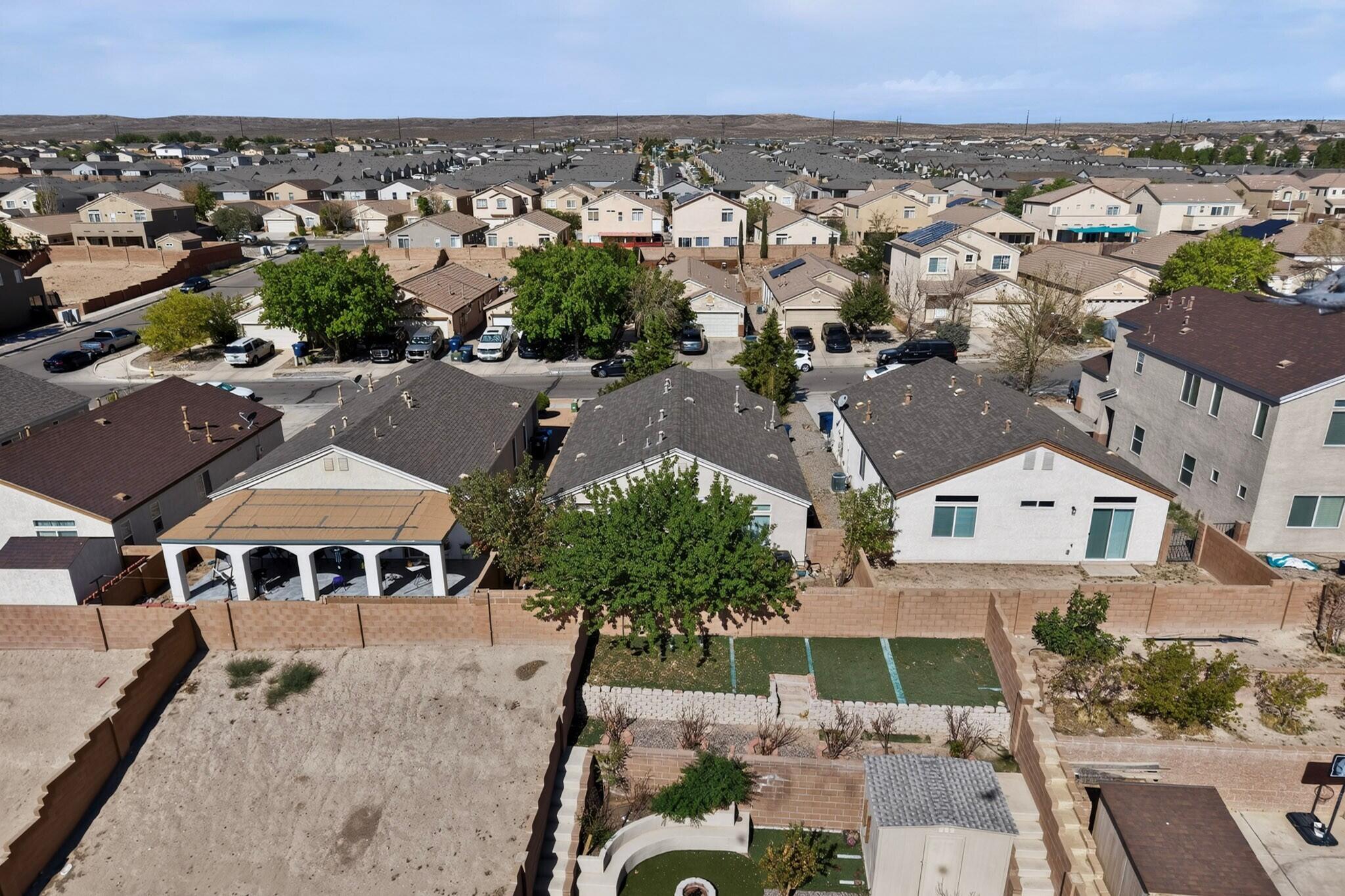 Photo 12 — 2826 Merlot Drive SW