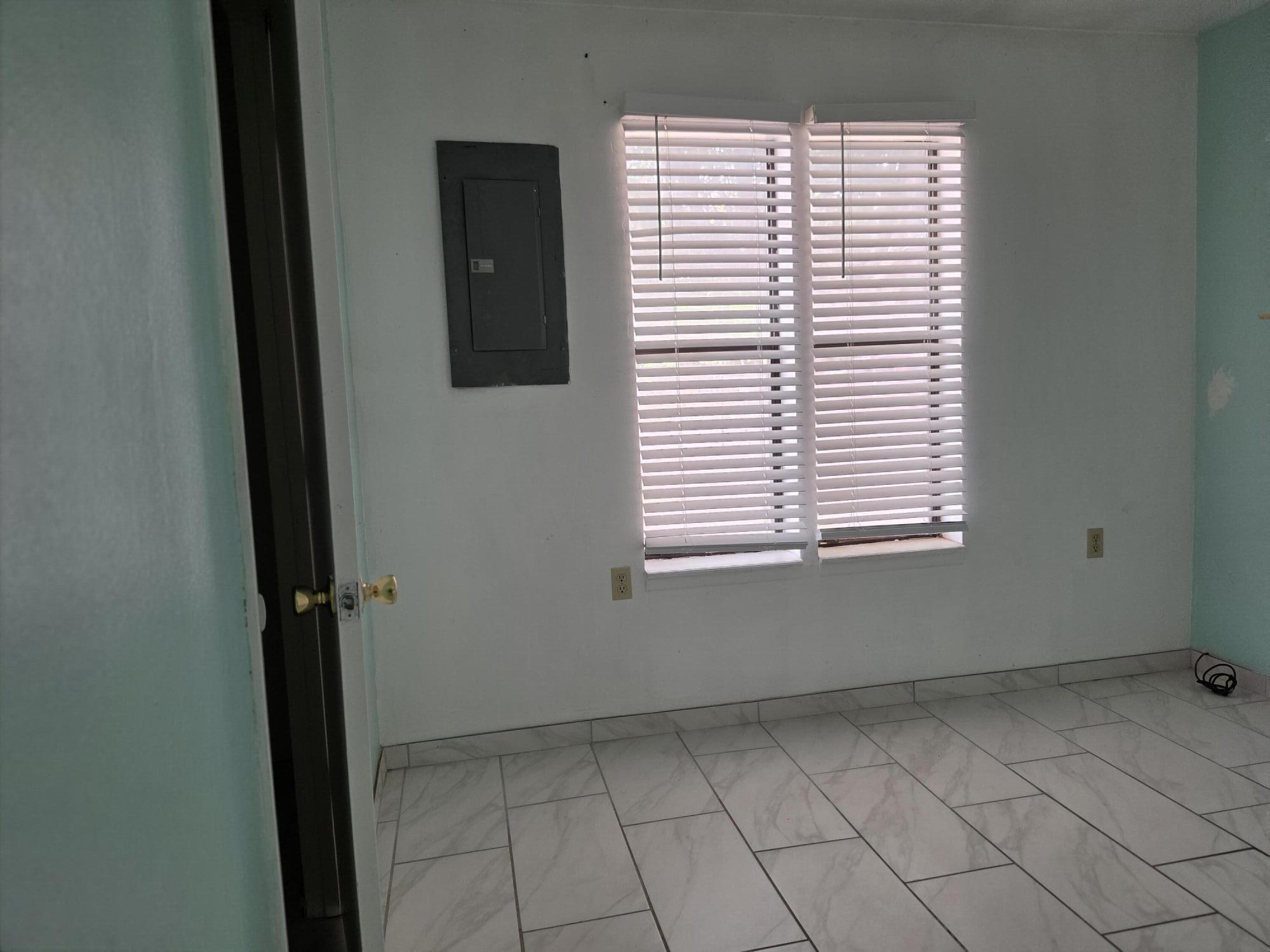 Photo 6 — 5512 Cleo Road SW