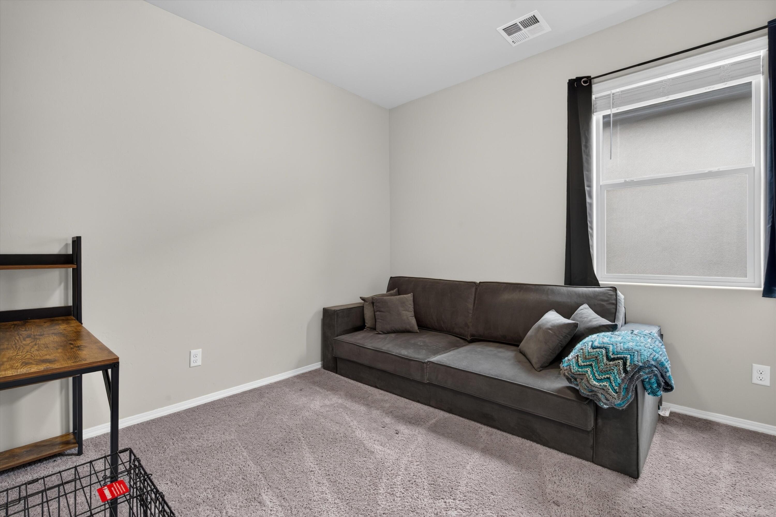 Photo 6 — 4225 Crowned Eagle Loop NE