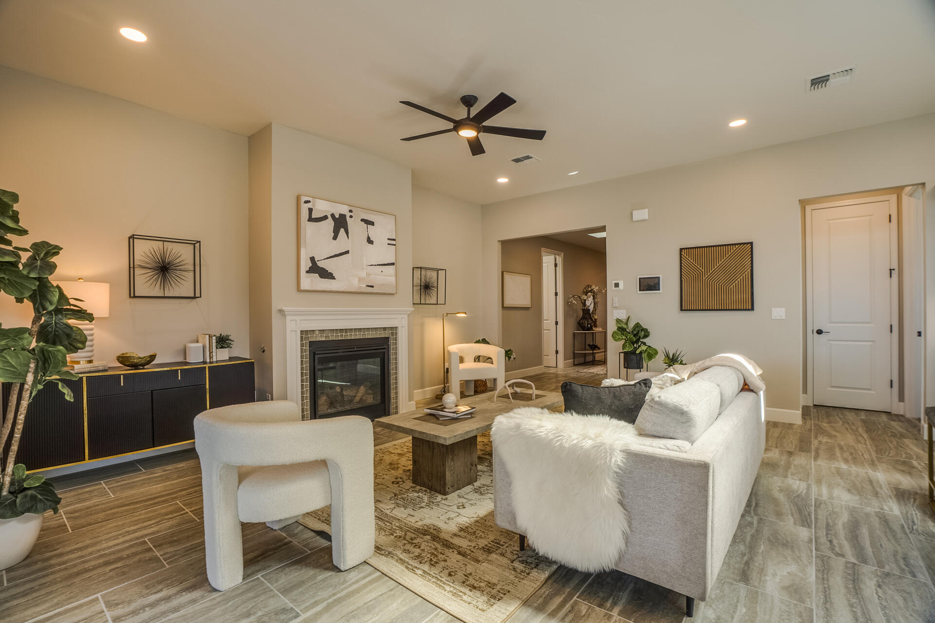 Photo 18 — 2777 Seaforth Circle NE