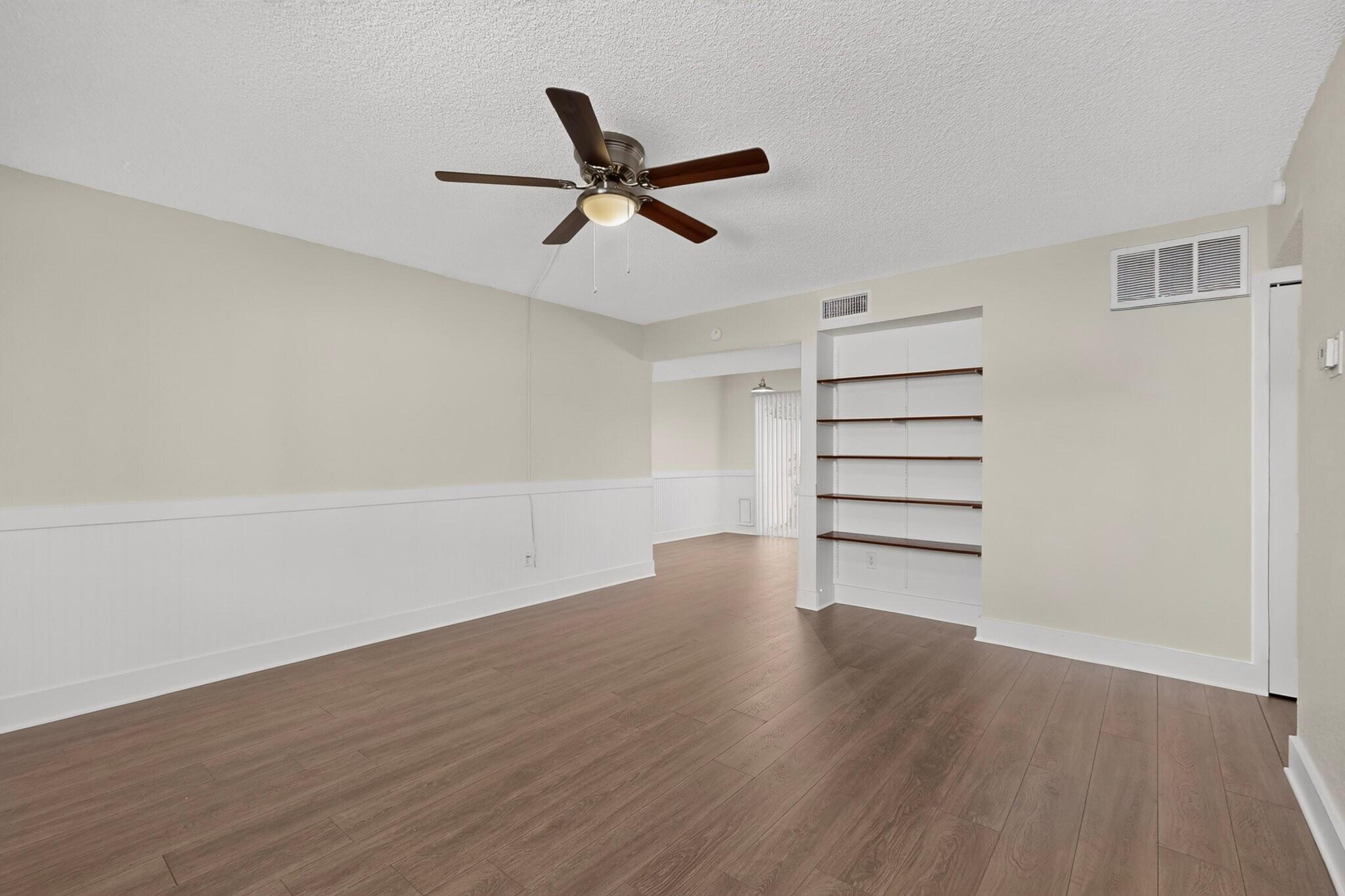 Photo 19 — 3501 Juan Tabo Boulevard NE H3