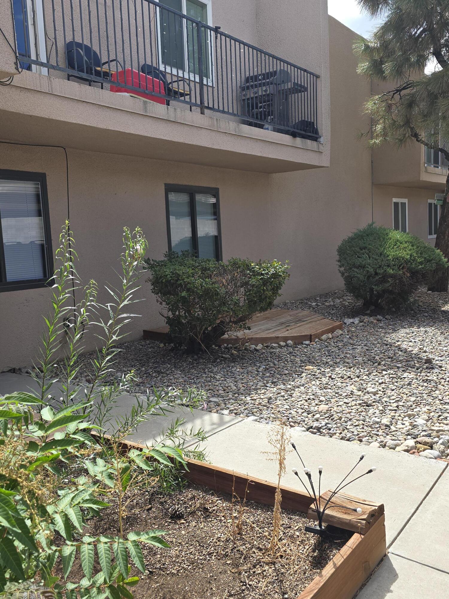 Photo 2 — 3501 Juan Tabo Boulevard NE H3