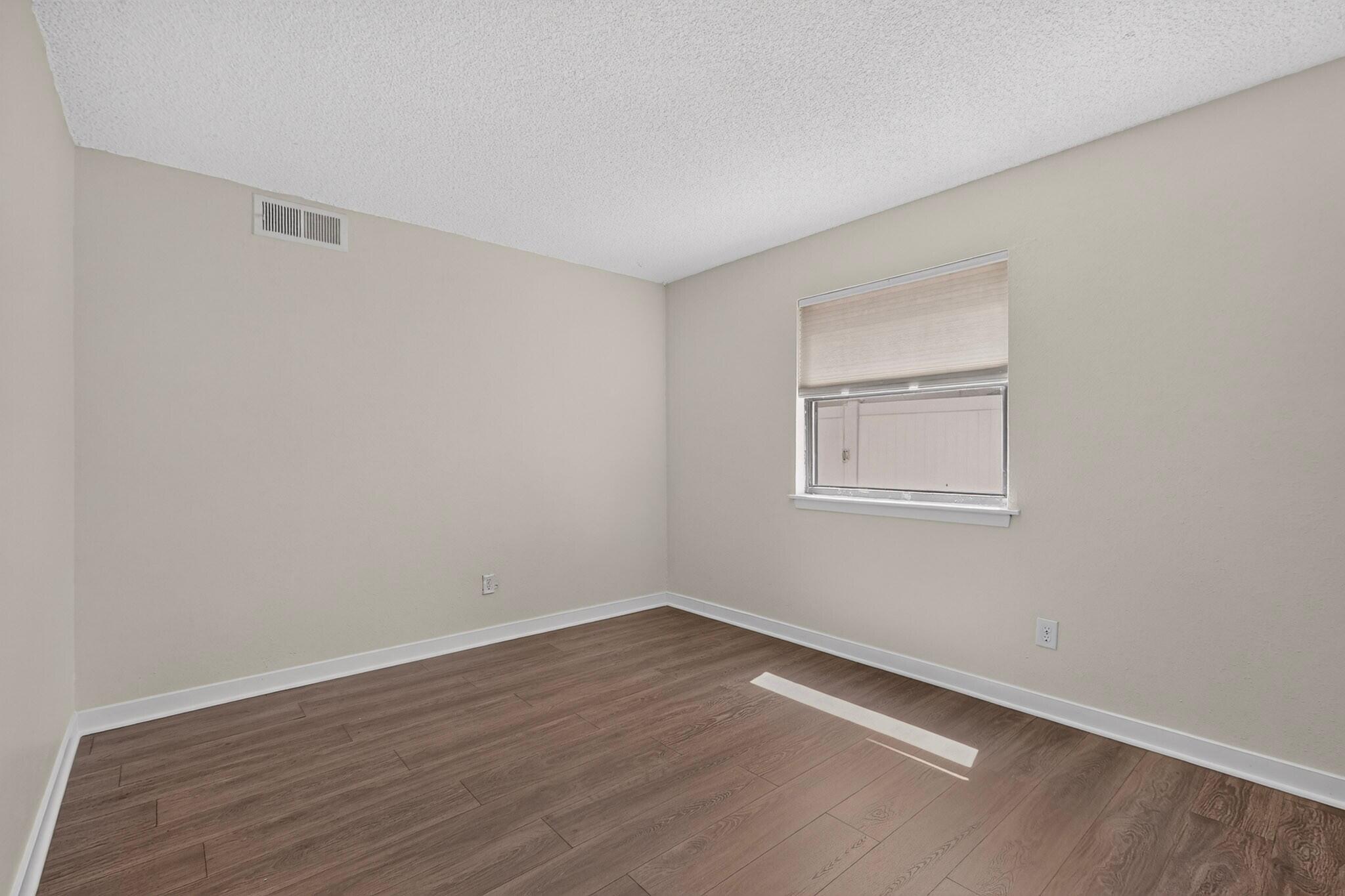 Photo 3 — 3501 Juan Tabo Boulevard NE H3