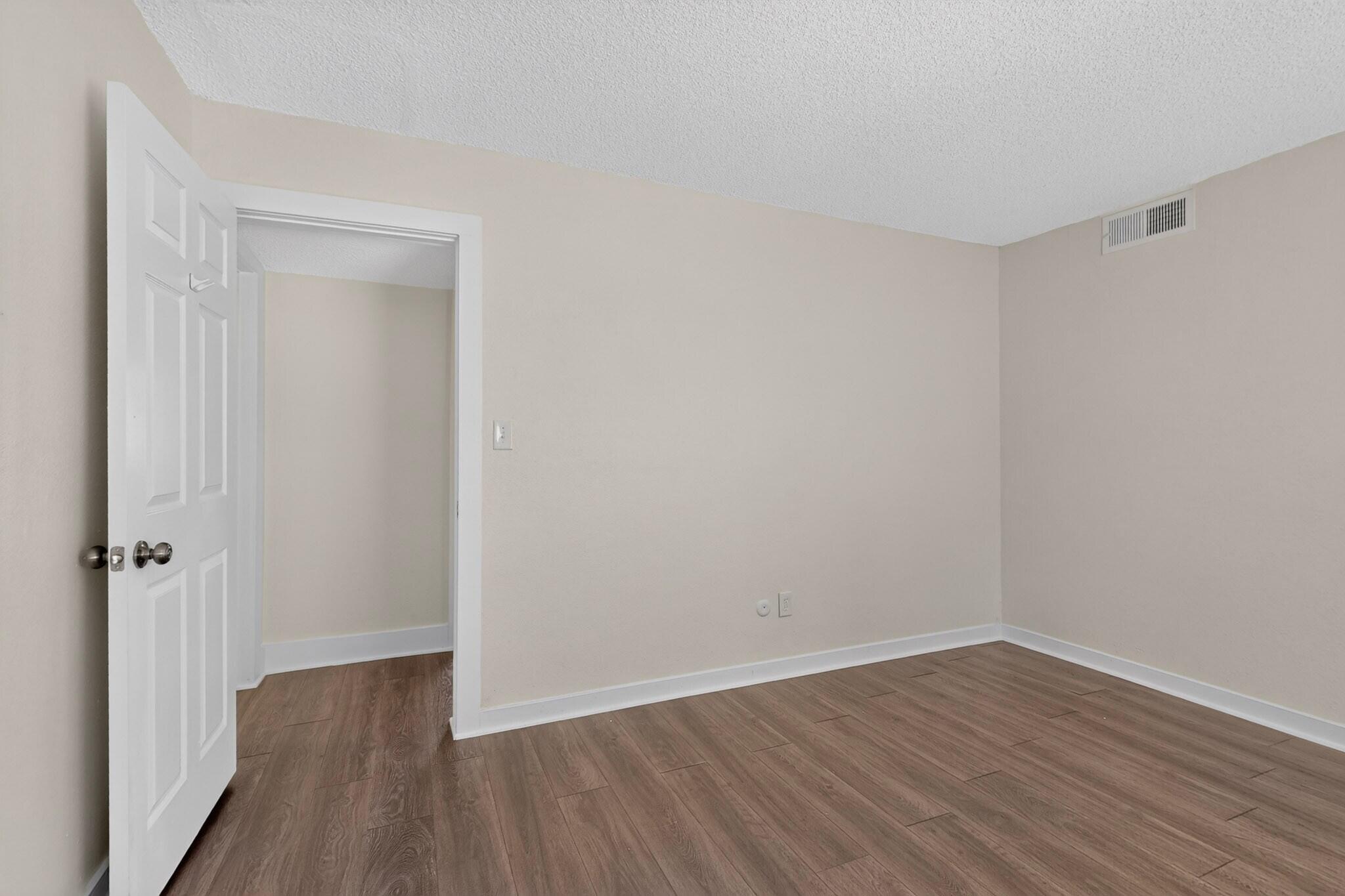 Photo 6 — 3501 Juan Tabo Boulevard NE H3