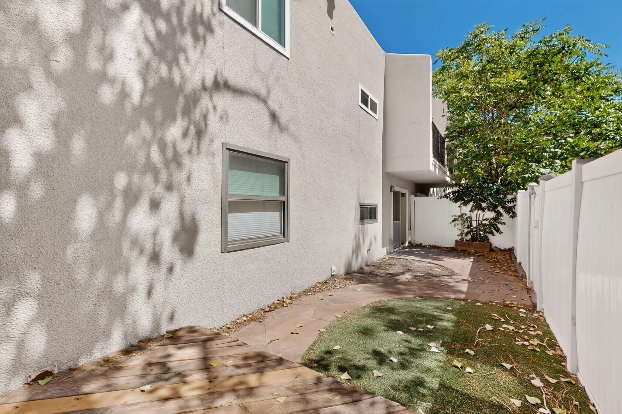 Photo 10 — 3501 Juan Tabo Boulevard NE H3
