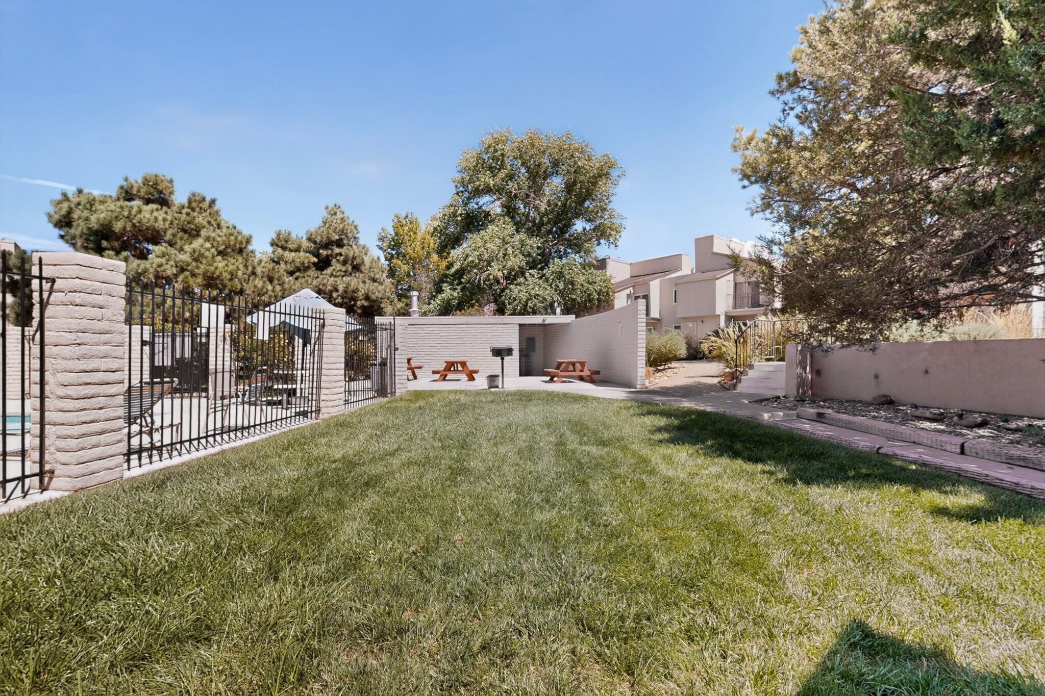 Photo 14 — 3501 Juan Tabo Boulevard NE H3