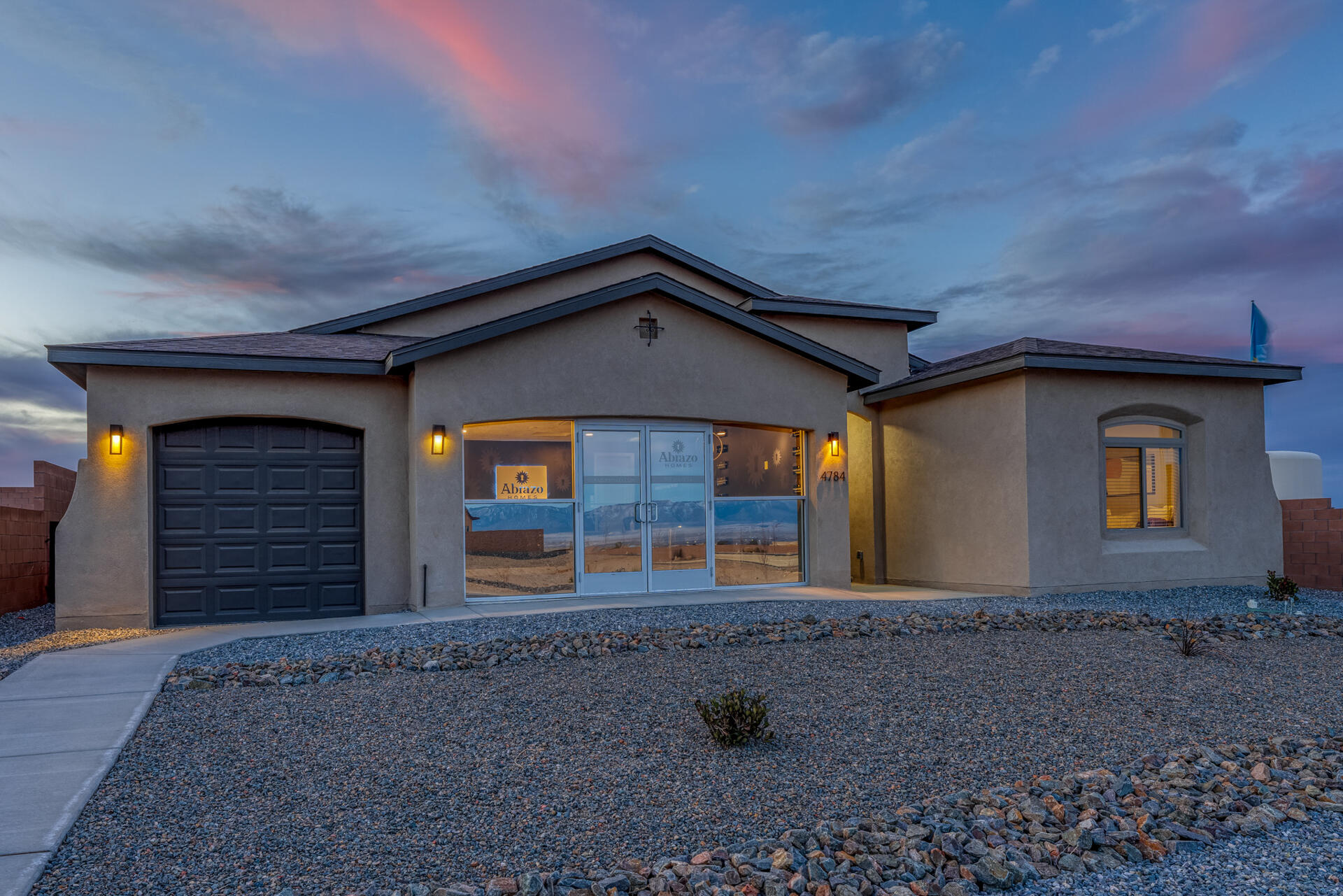 4784 Manzano Peak Street SW, Los Lunas, NM 87031