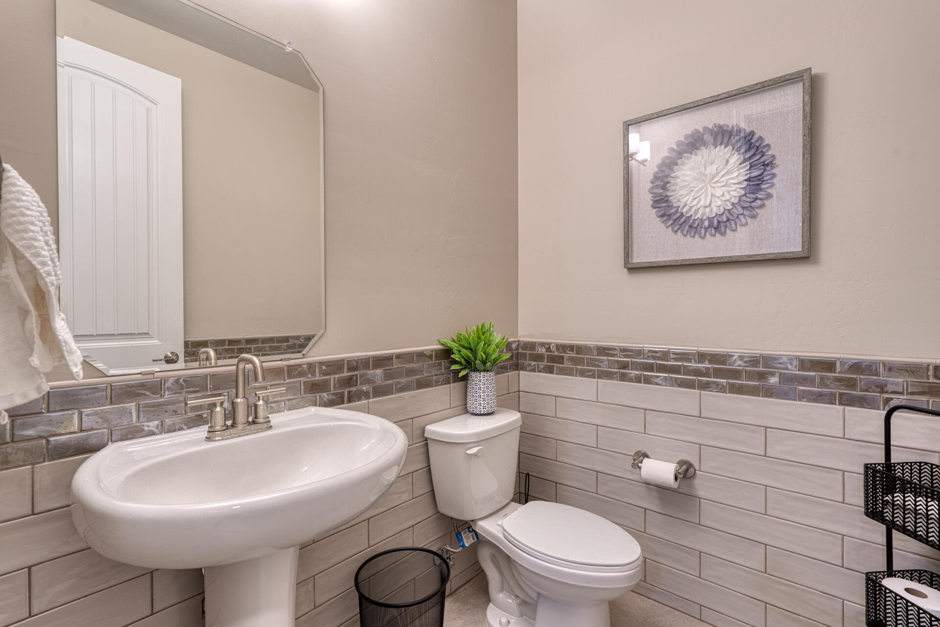 Photo 11 — 4784 Manzano Peak Street SW