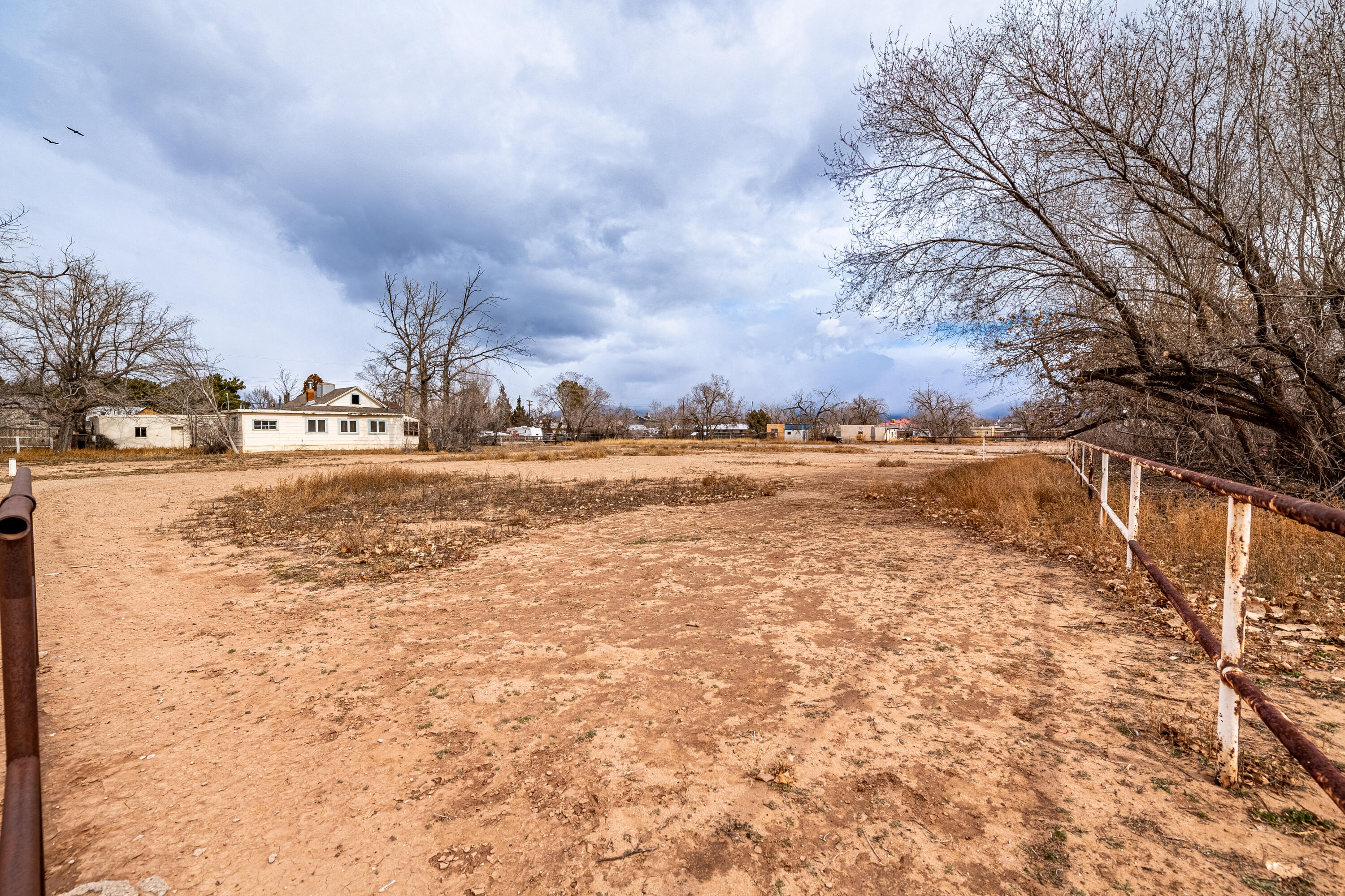 Photo 17 — 520 Sandia View Road NW