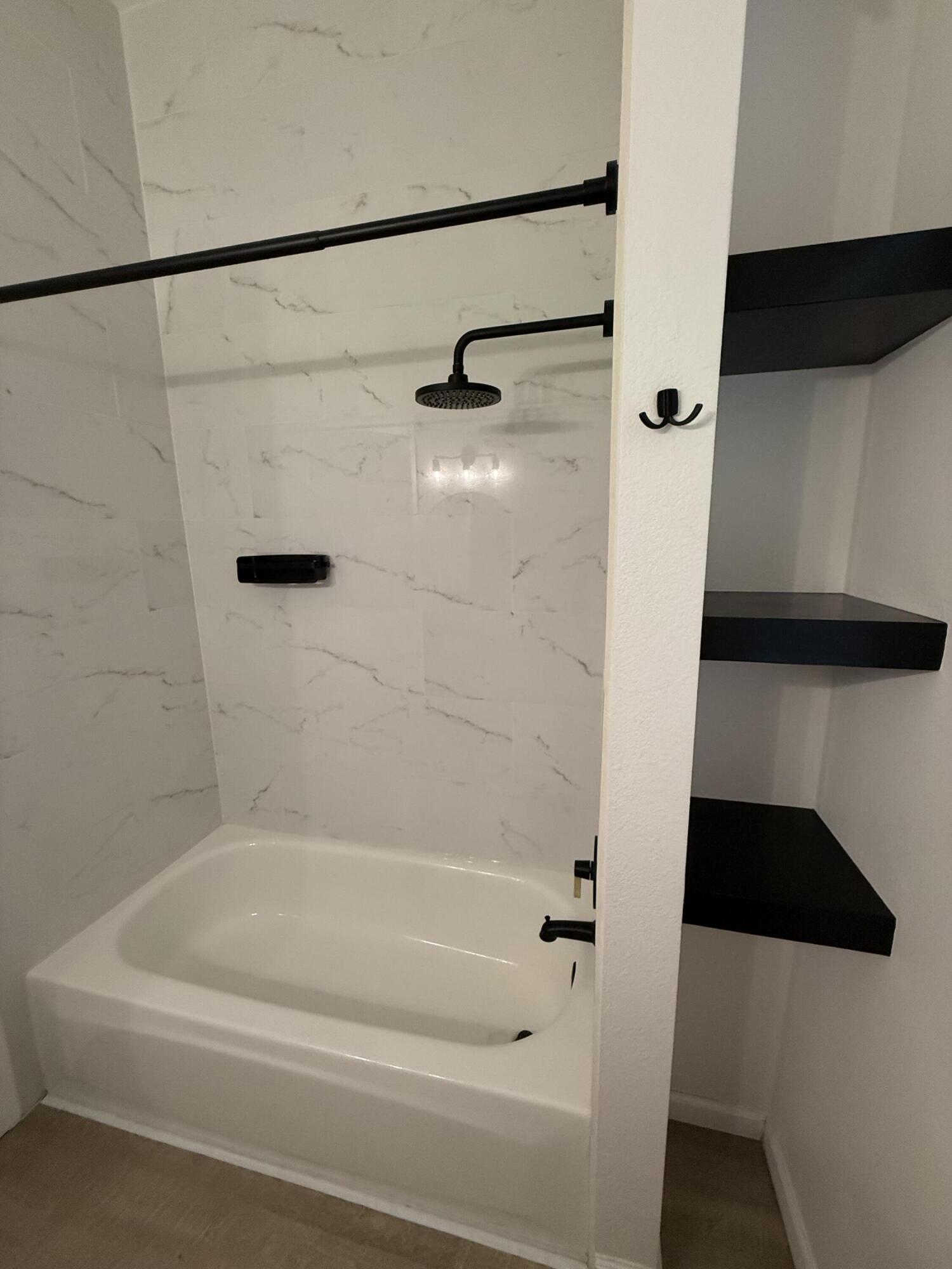 Photo 11 — 7616 Copperfield Drive NE