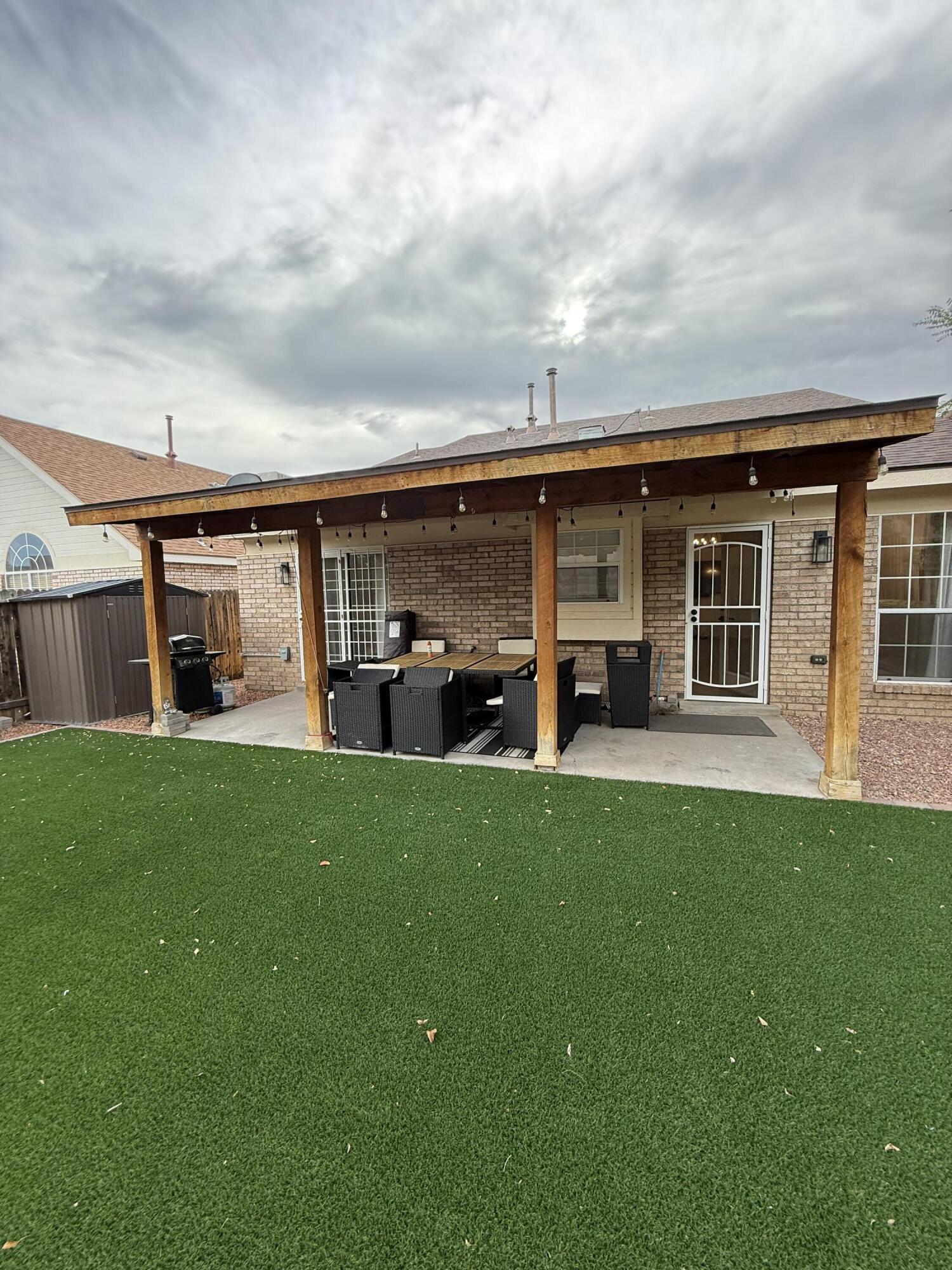 Photo 17 — 7616 Copperfield Drive NE