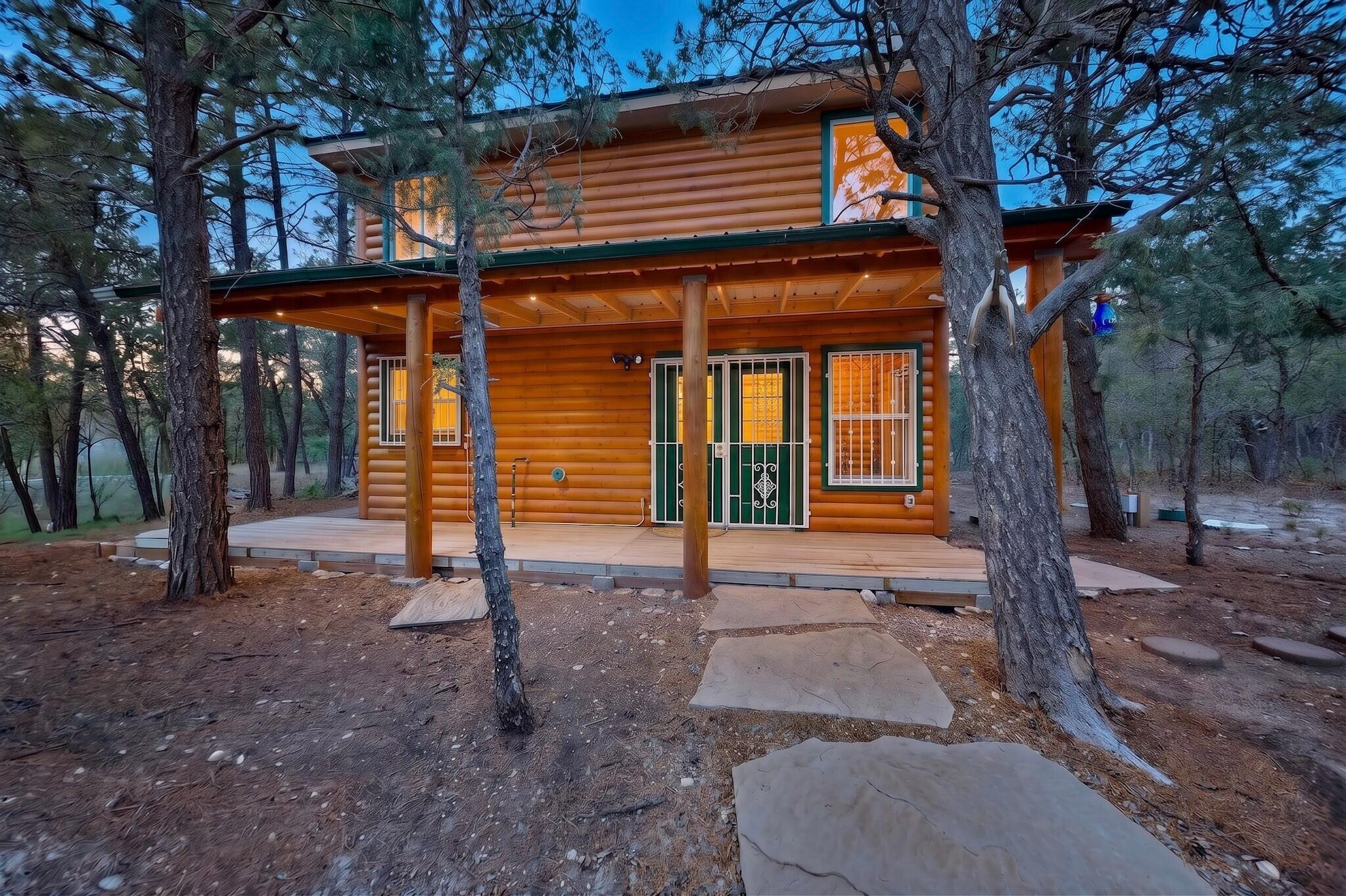 26 Roadrunner Road, Tijeras, NM 87059
