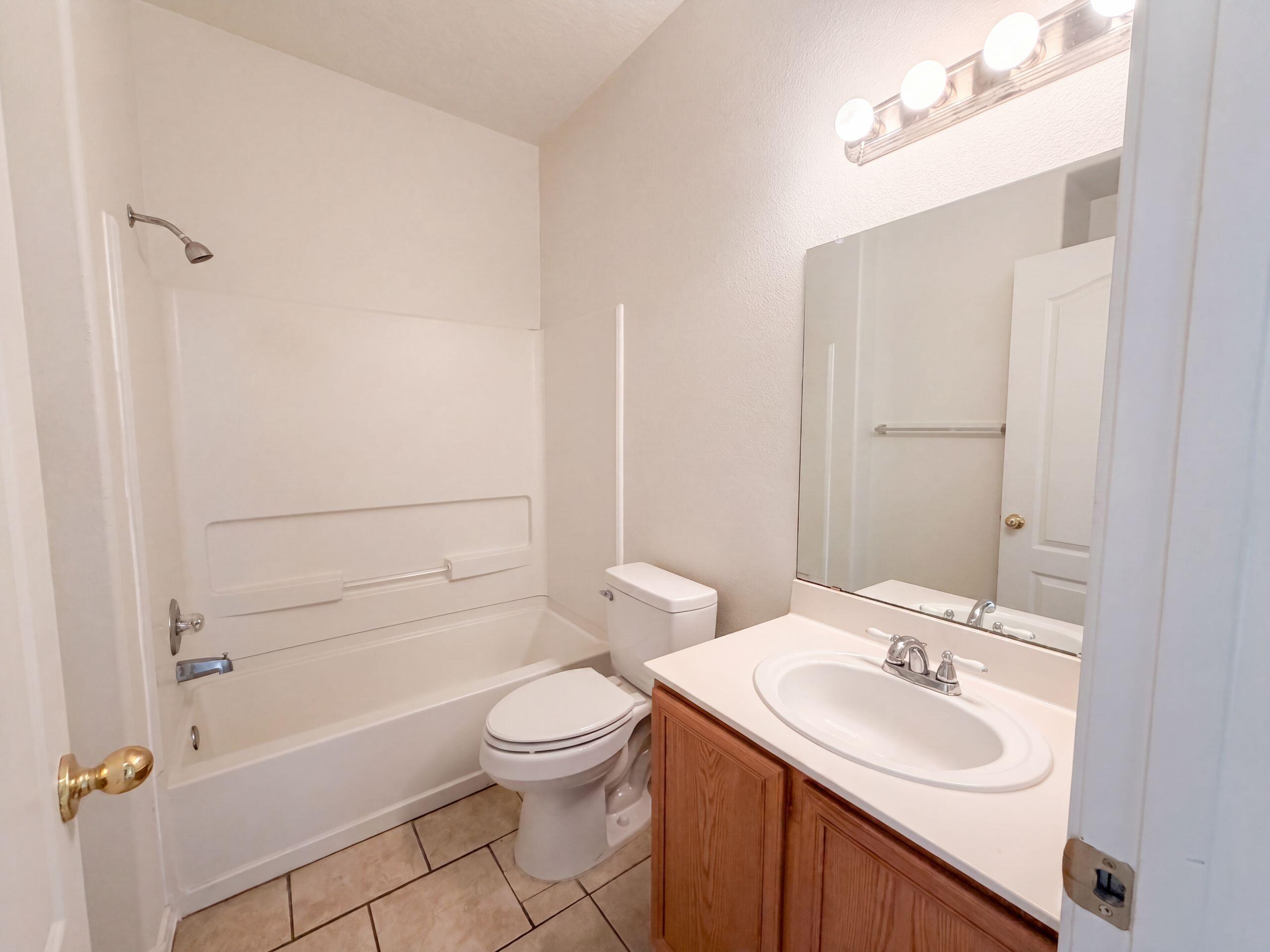 Photo 12 — 696 Troon Drive SE