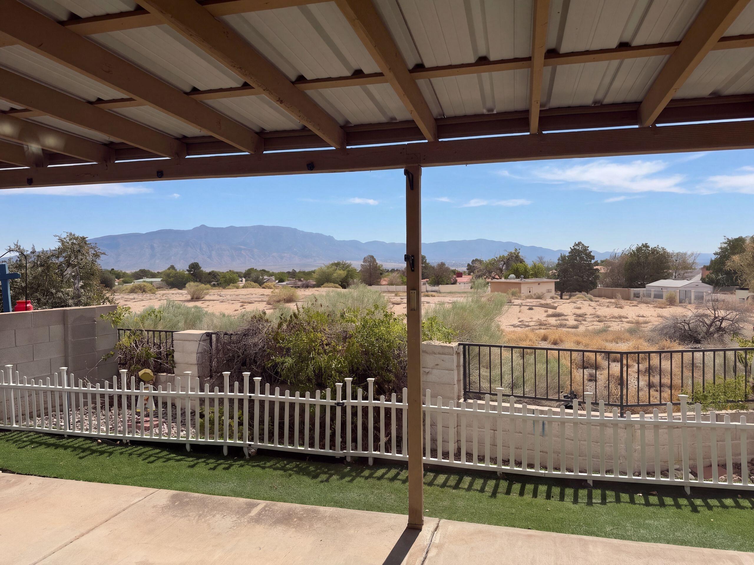 Photo 4 — 696 Troon Drive SE
