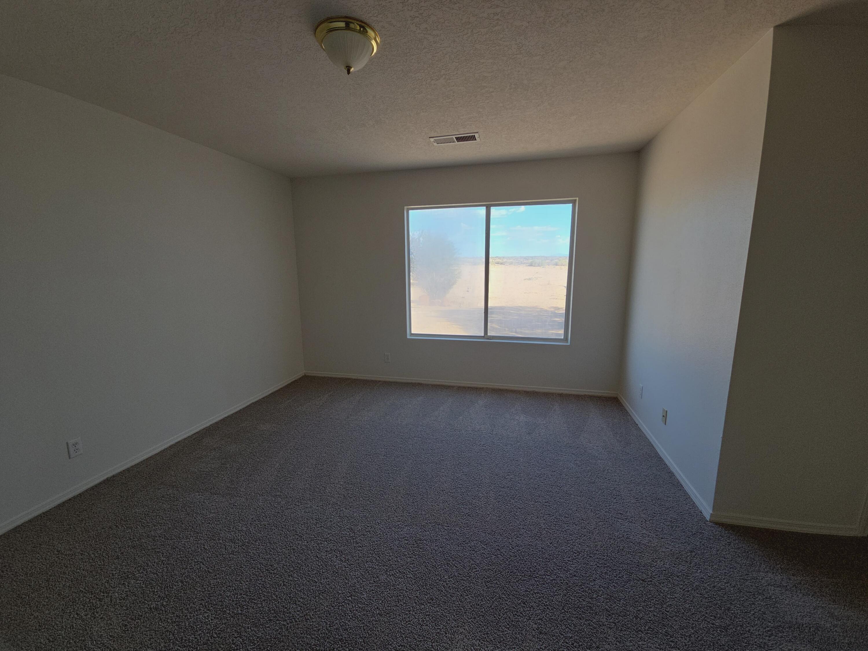 Photo 12 — 5051 27th Avenue NE