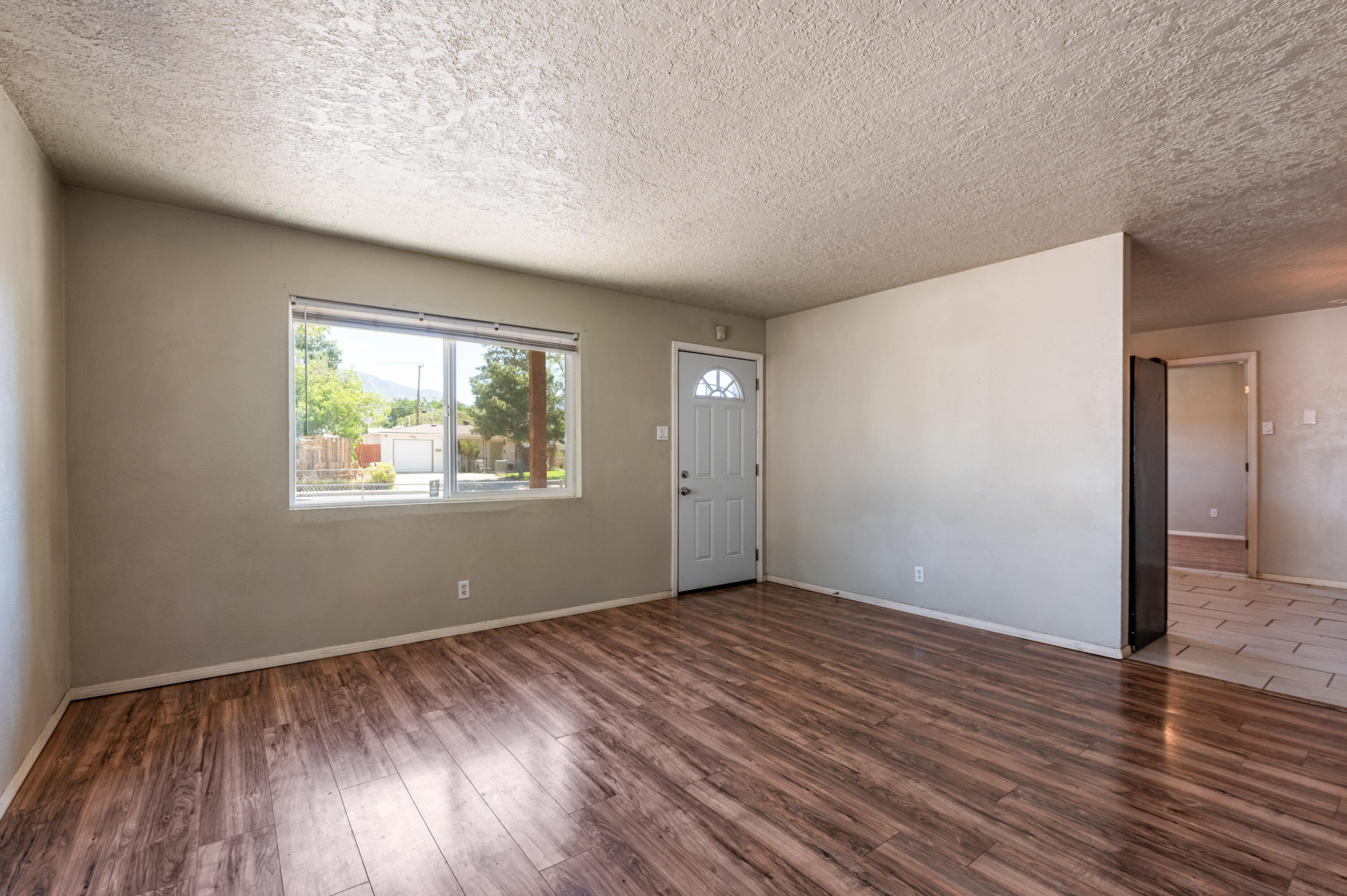Photo 19 — 2713 Morris Street NE