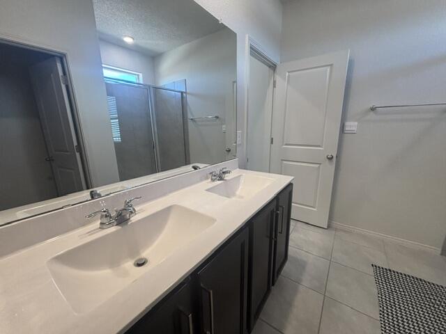 Photo 7 — 1502 Calle Oeste NW