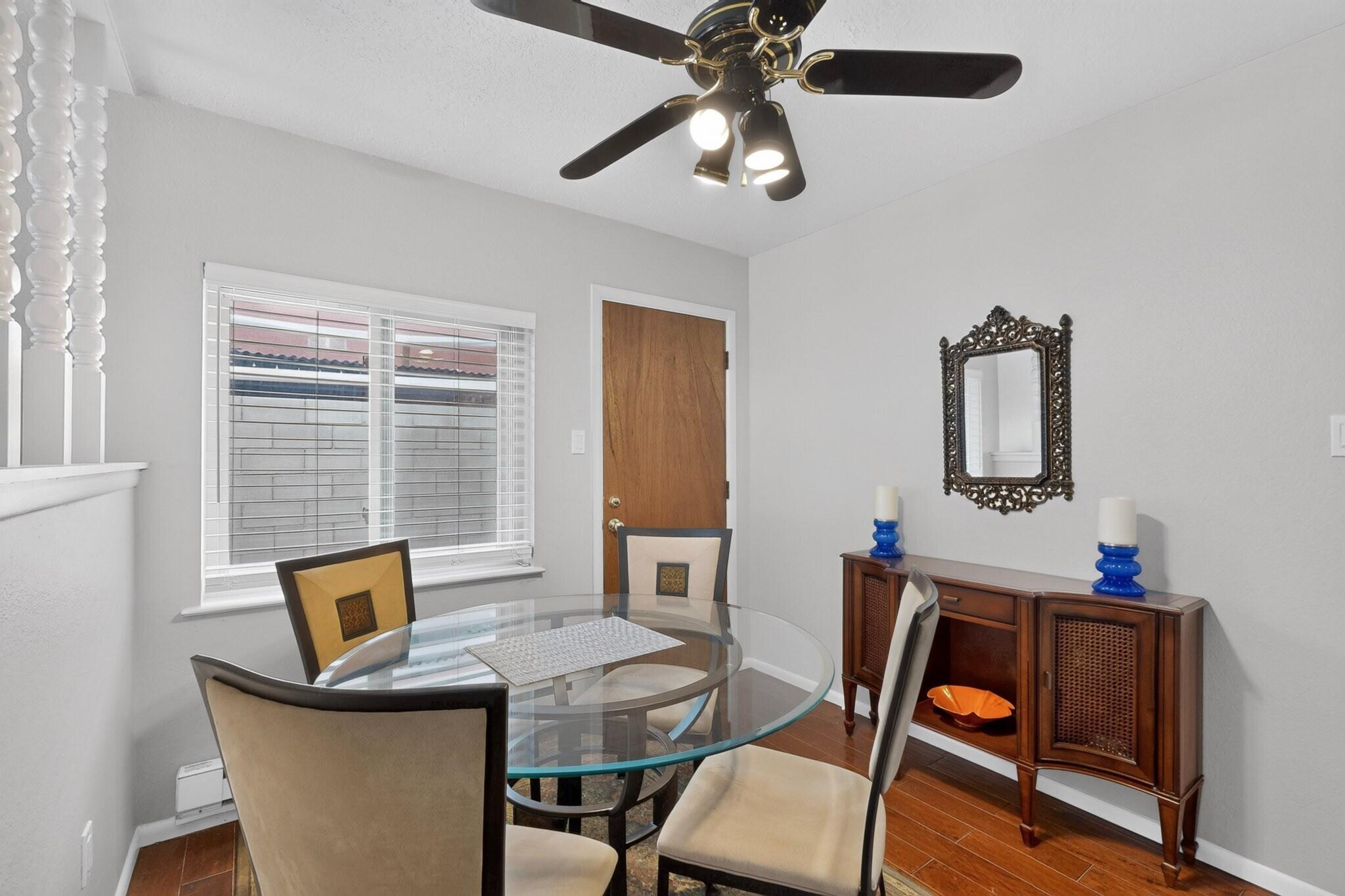 Photo 12 — 3412 Abbey Court NW