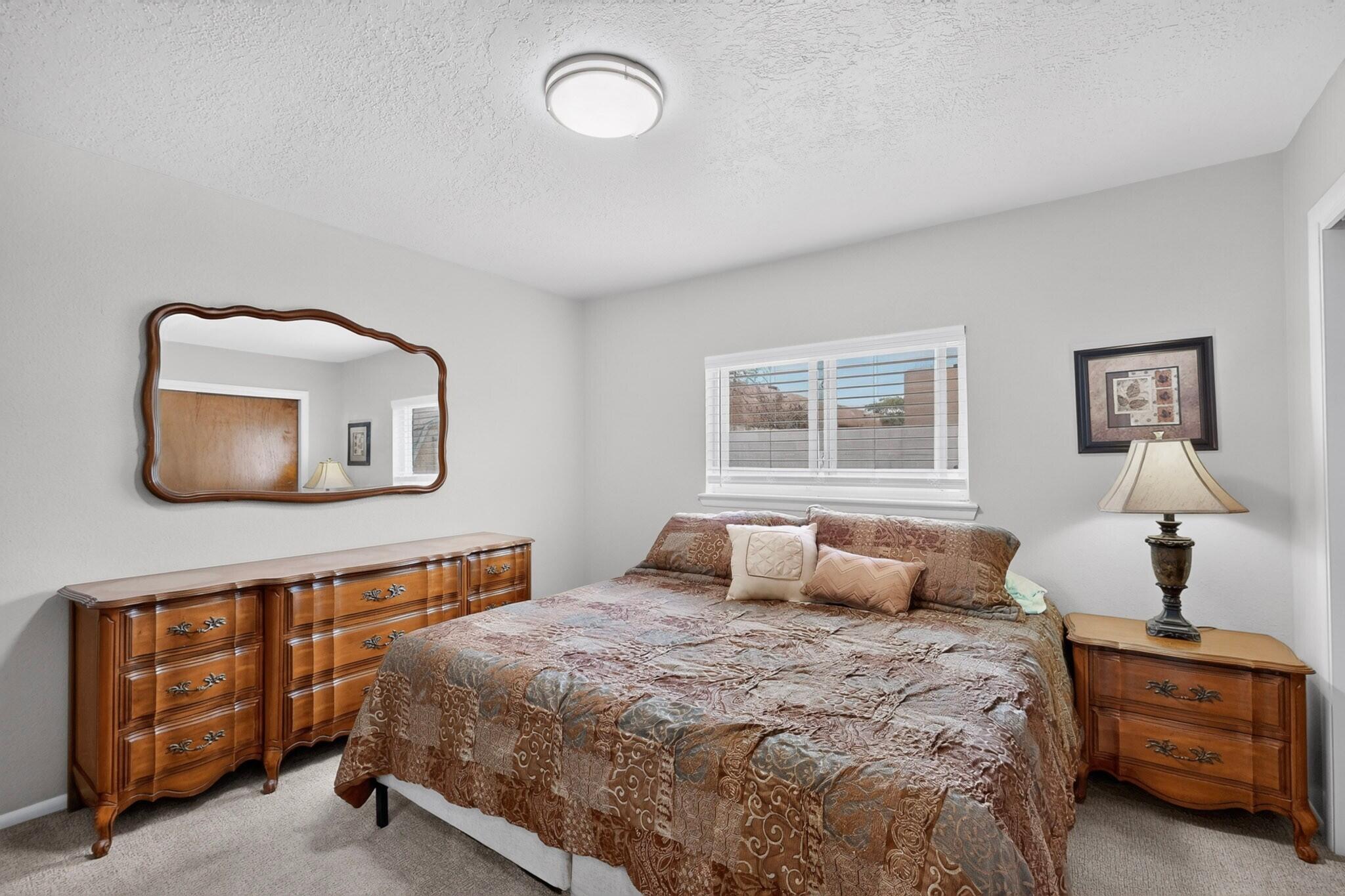 Photo 18 — 3412 Abbey Court NW