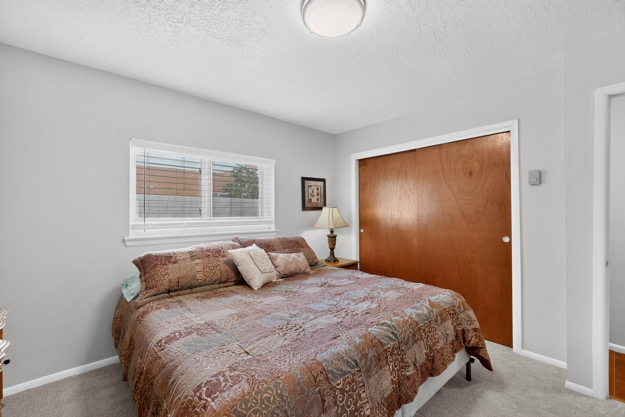 Photo 19 — 3412 Abbey Court NW