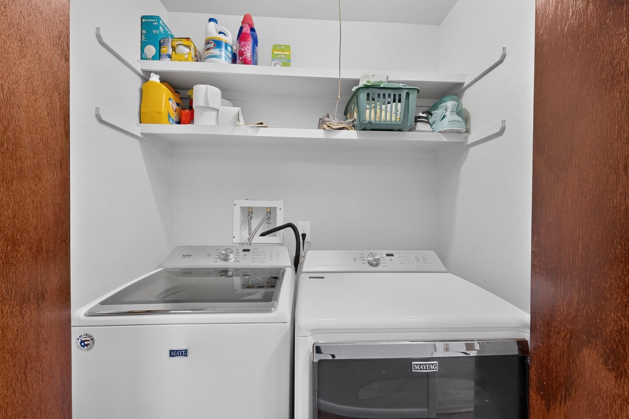 Photo 3 — 3412 Abbey Court NW