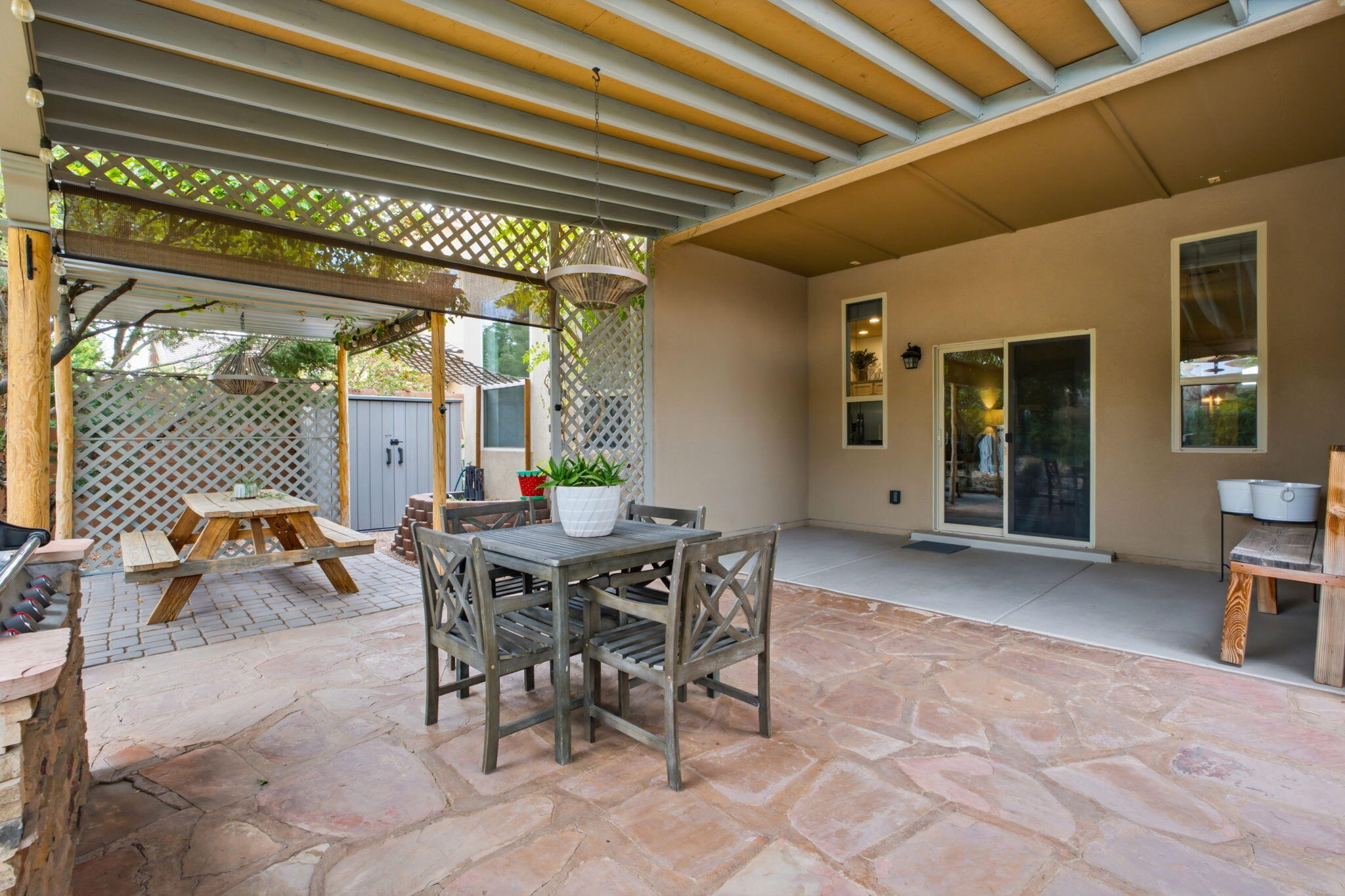 Photo 11 — 6548 Cliff Dweller Road NW