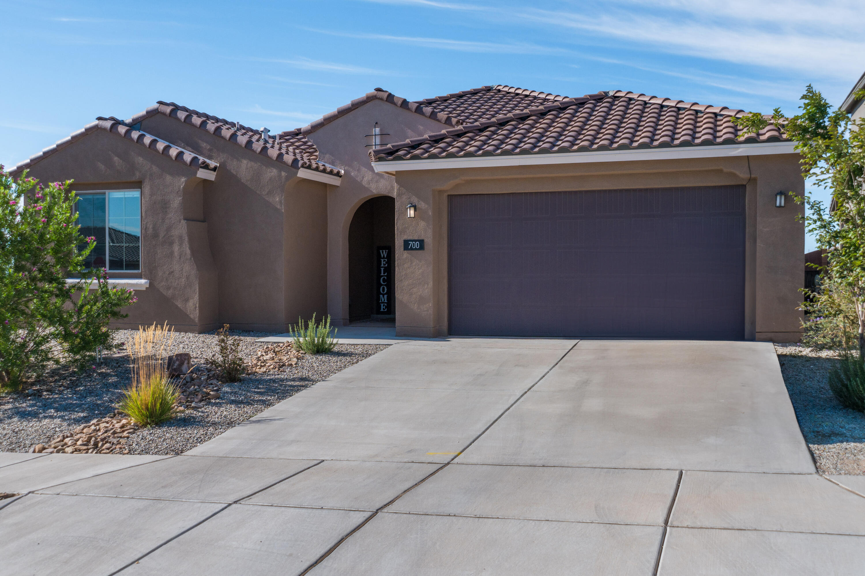 700 Cuarzo Road SE, Rio Rancho, NM 87124
