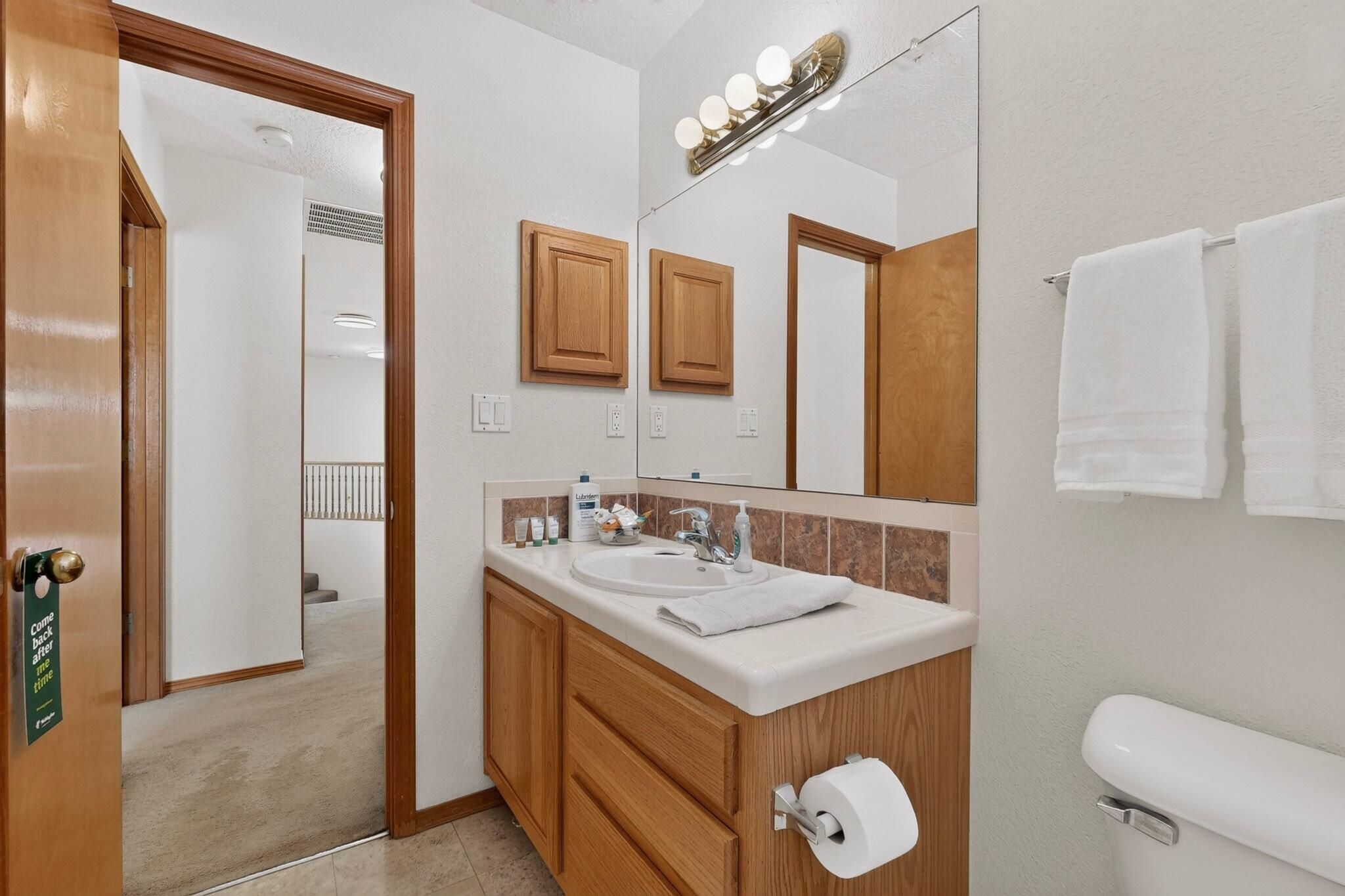Photo 2 — 8723 Westridge Place NW