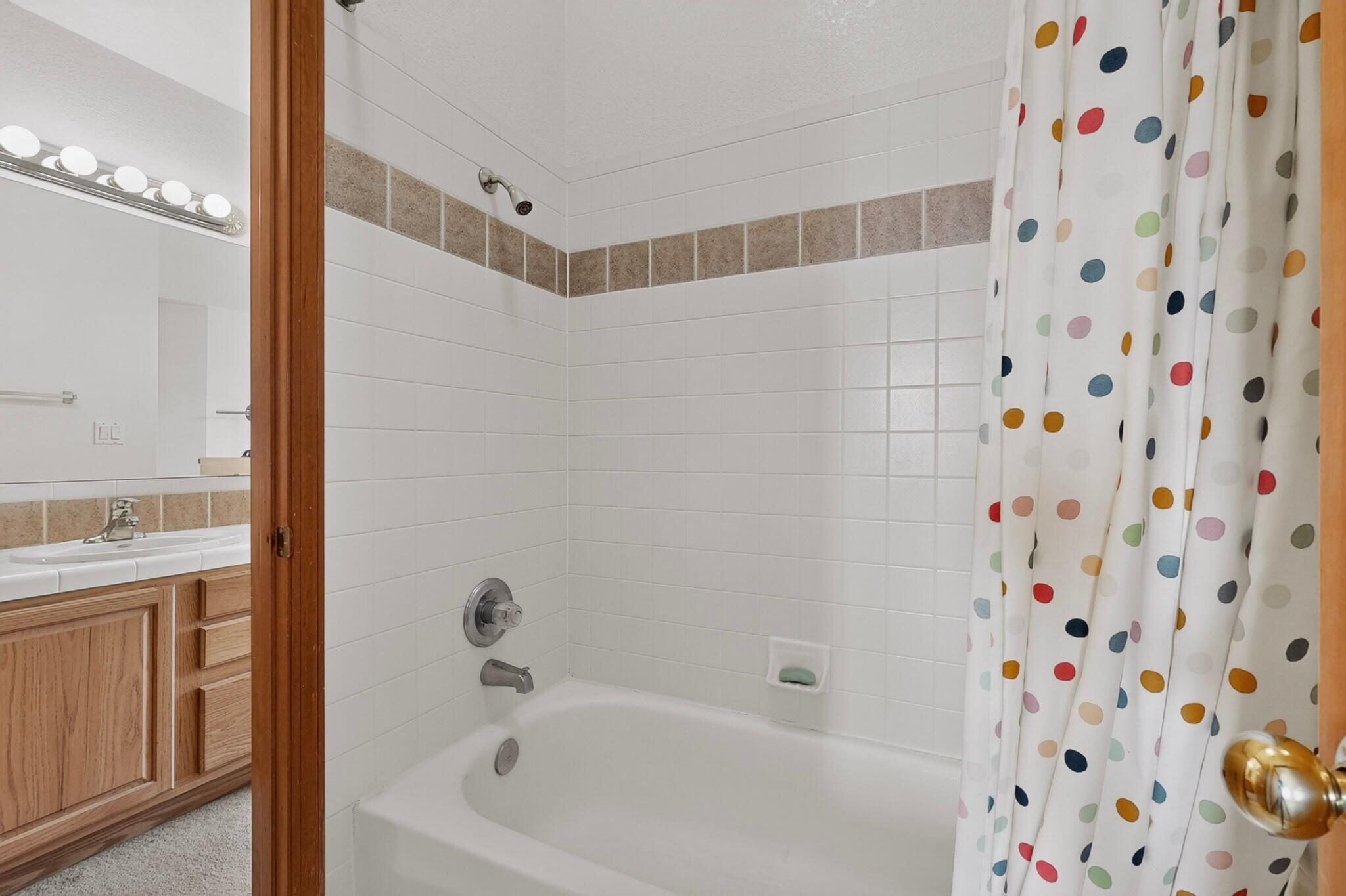 Photo 10 — 8723 Westridge Place NW