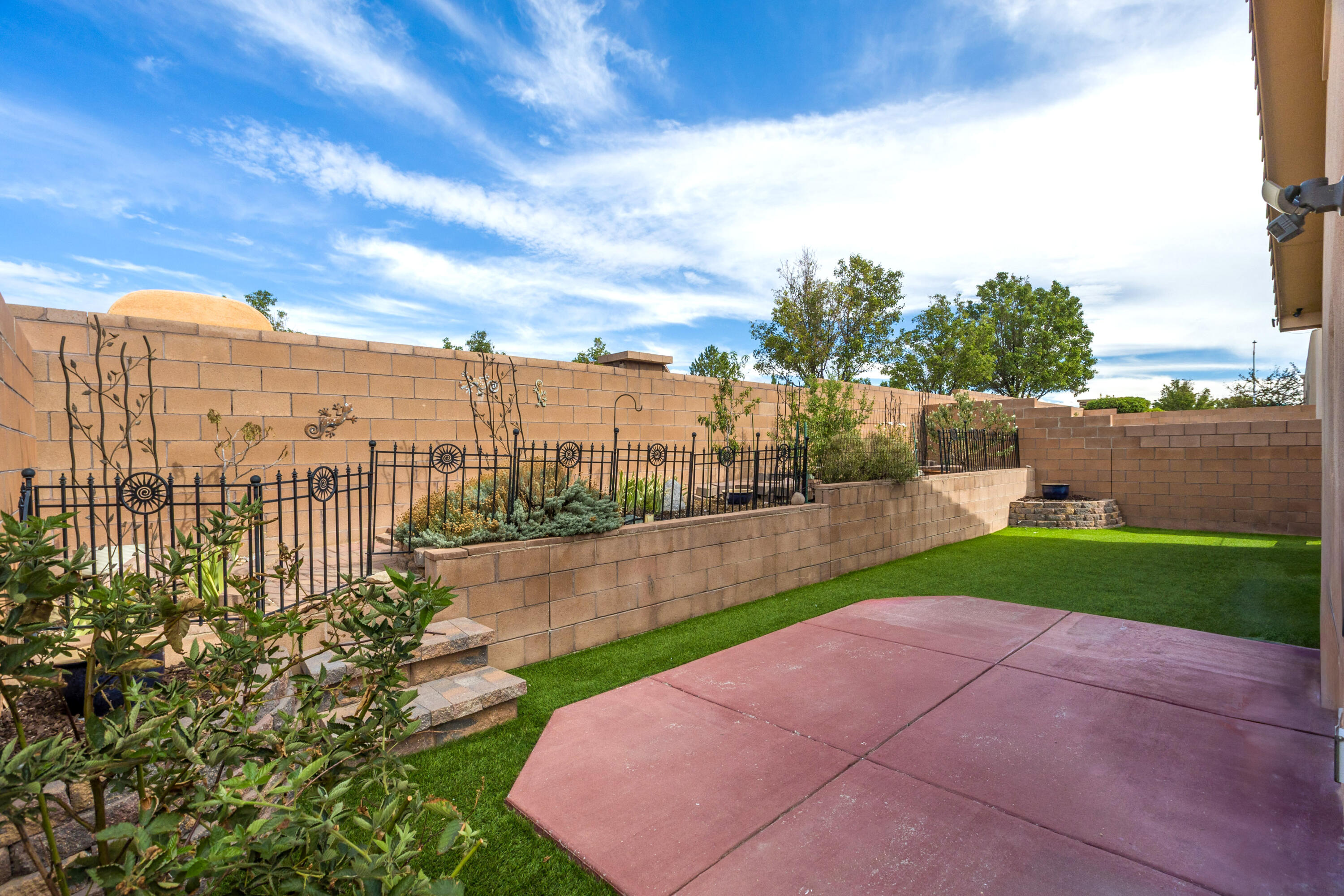 Photo 4 — 2028 Mountaineer Drive SE