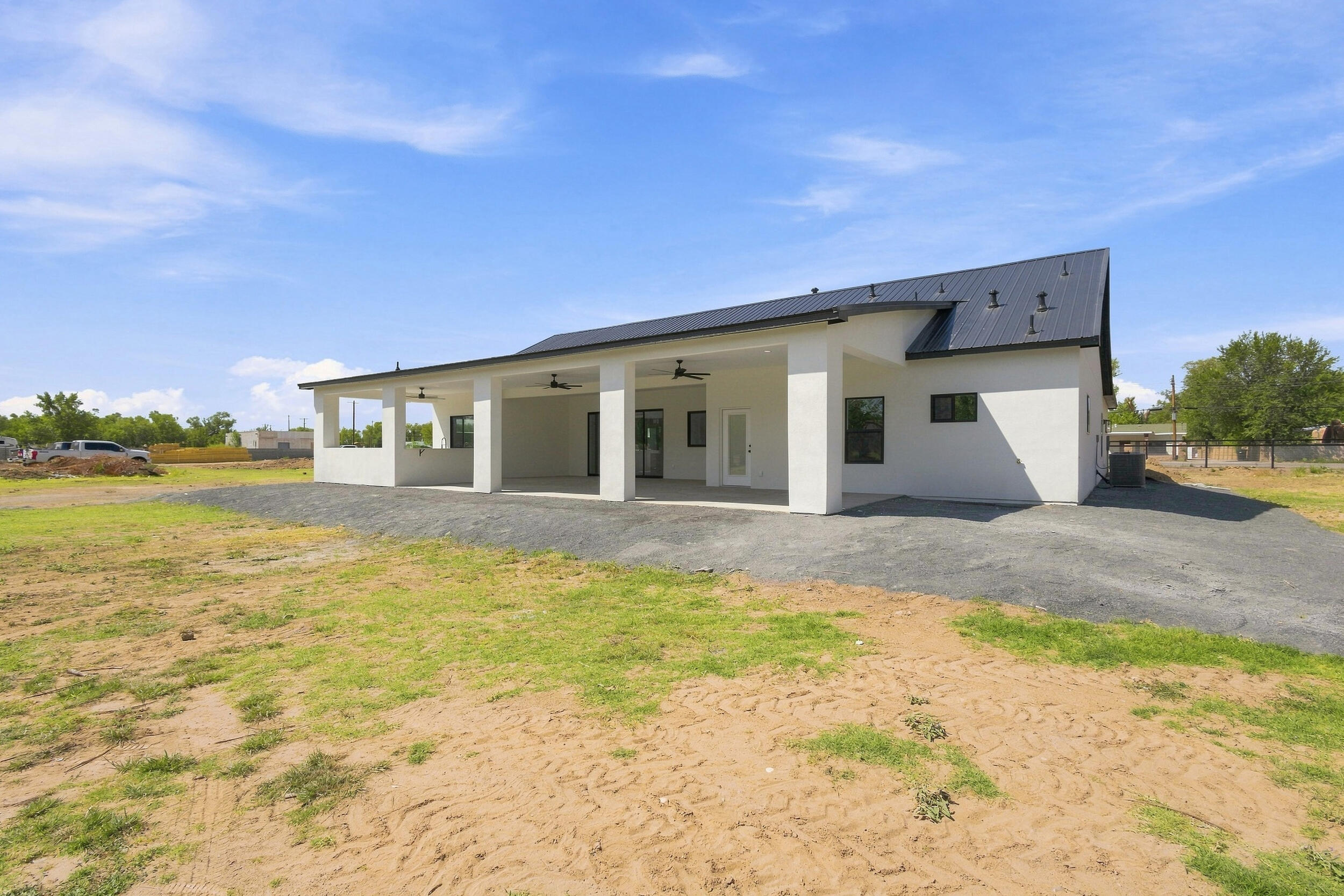 Photo 2 — 6926 Isleta Boulevard SW