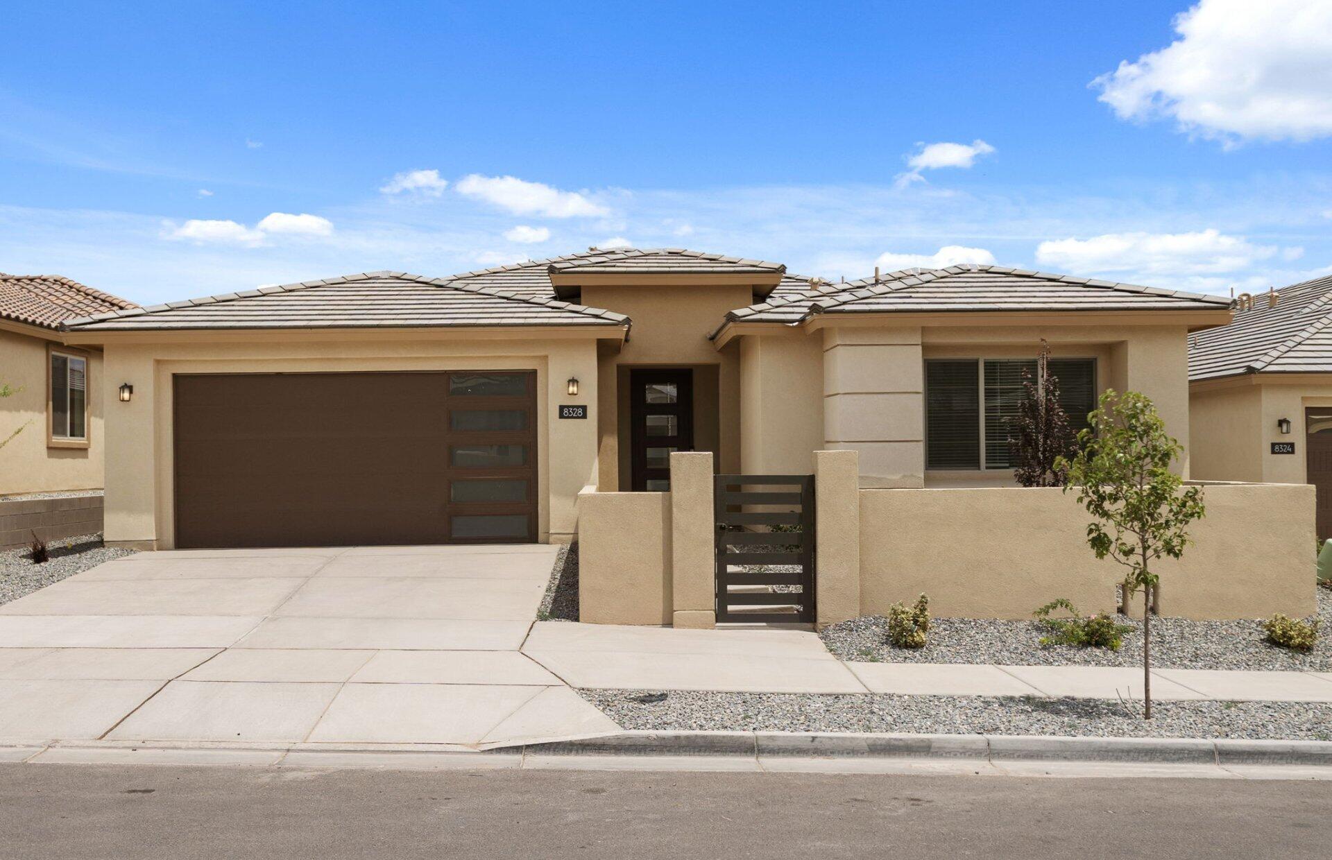 8328 Steinbeck Way NW, Albuquerque, NM 87120