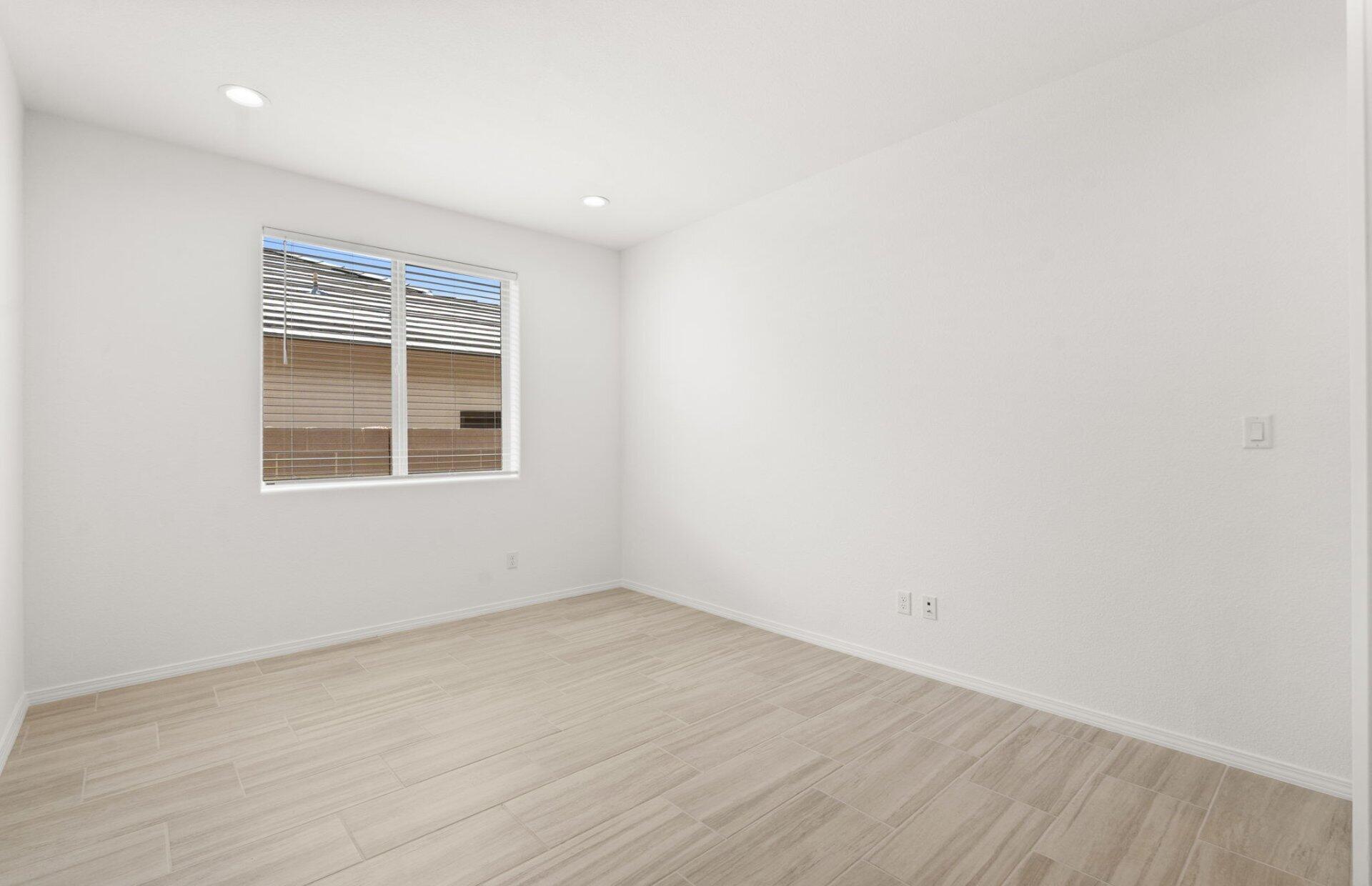 Photo 16 — 8328 Steinbeck Way NW