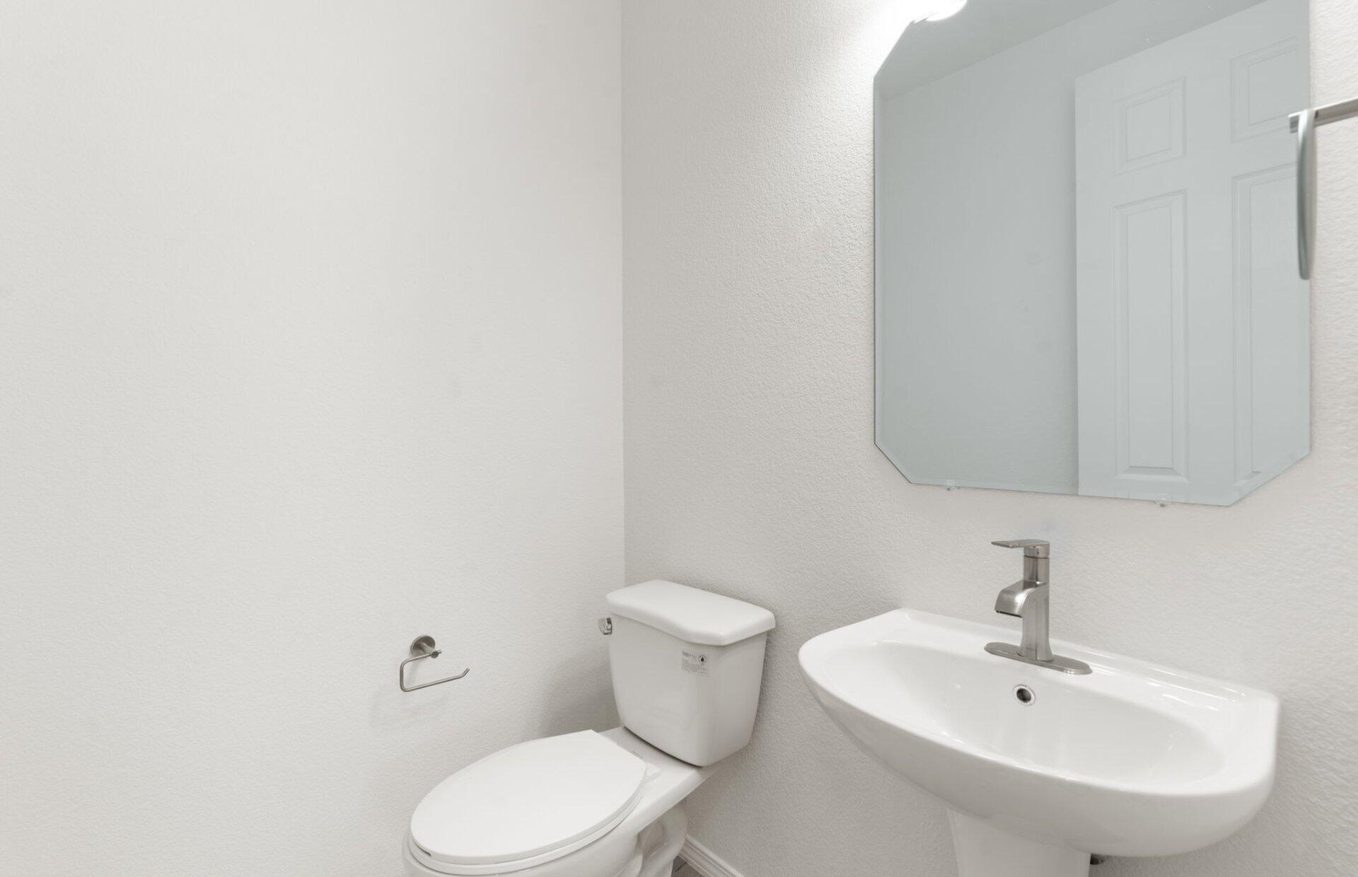 Photo 18 — 8328 Steinbeck Way NW