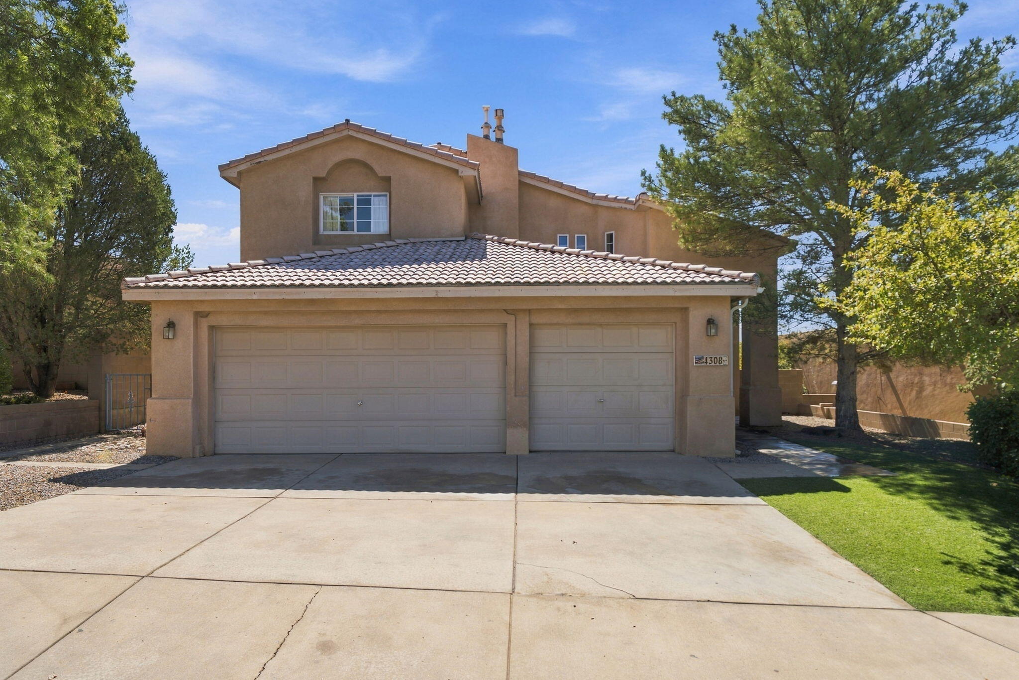 4308 Woodrose Road NW, Albuquerque, NM 87114
