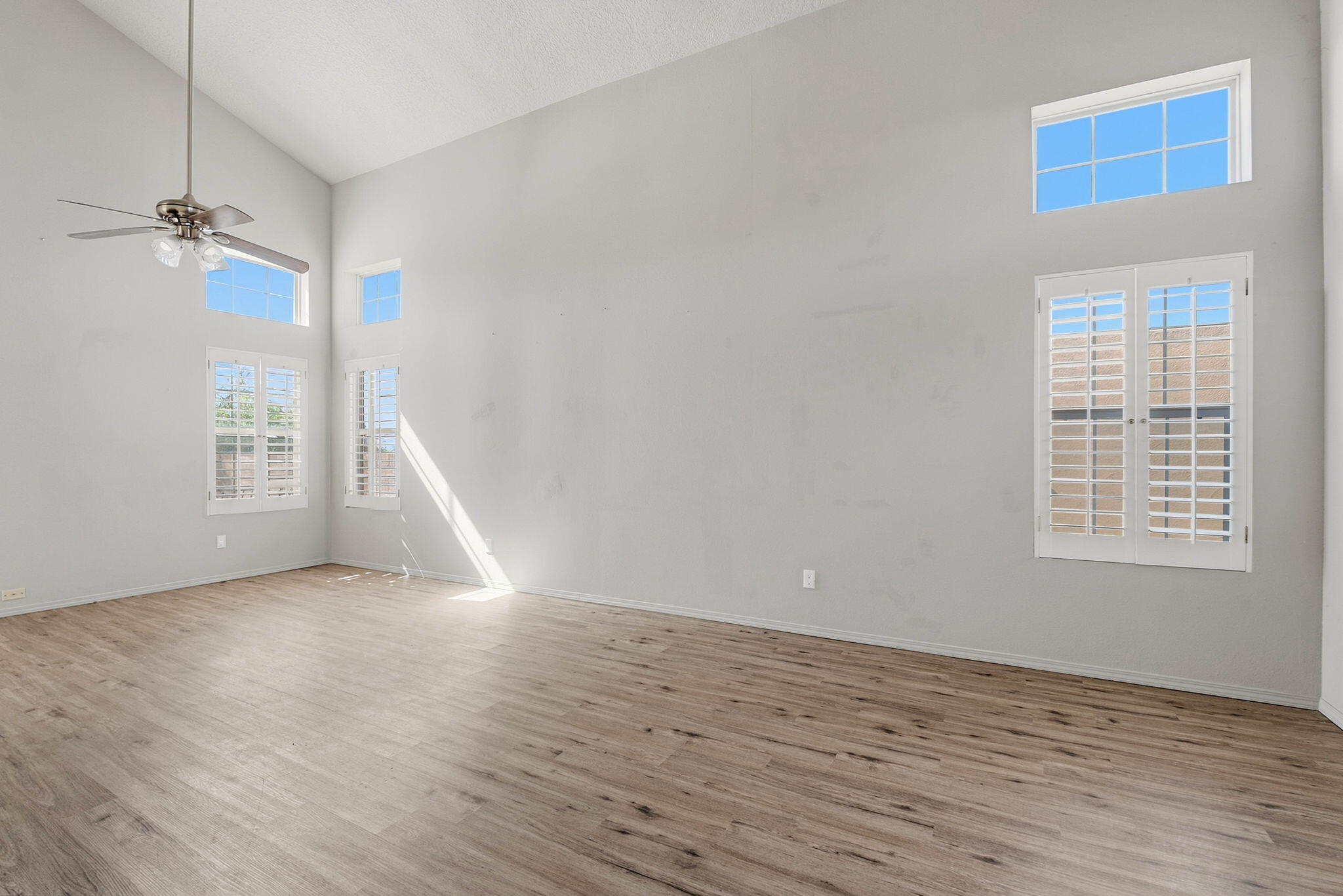 Photo 14 — 4308 Woodrose Road NW