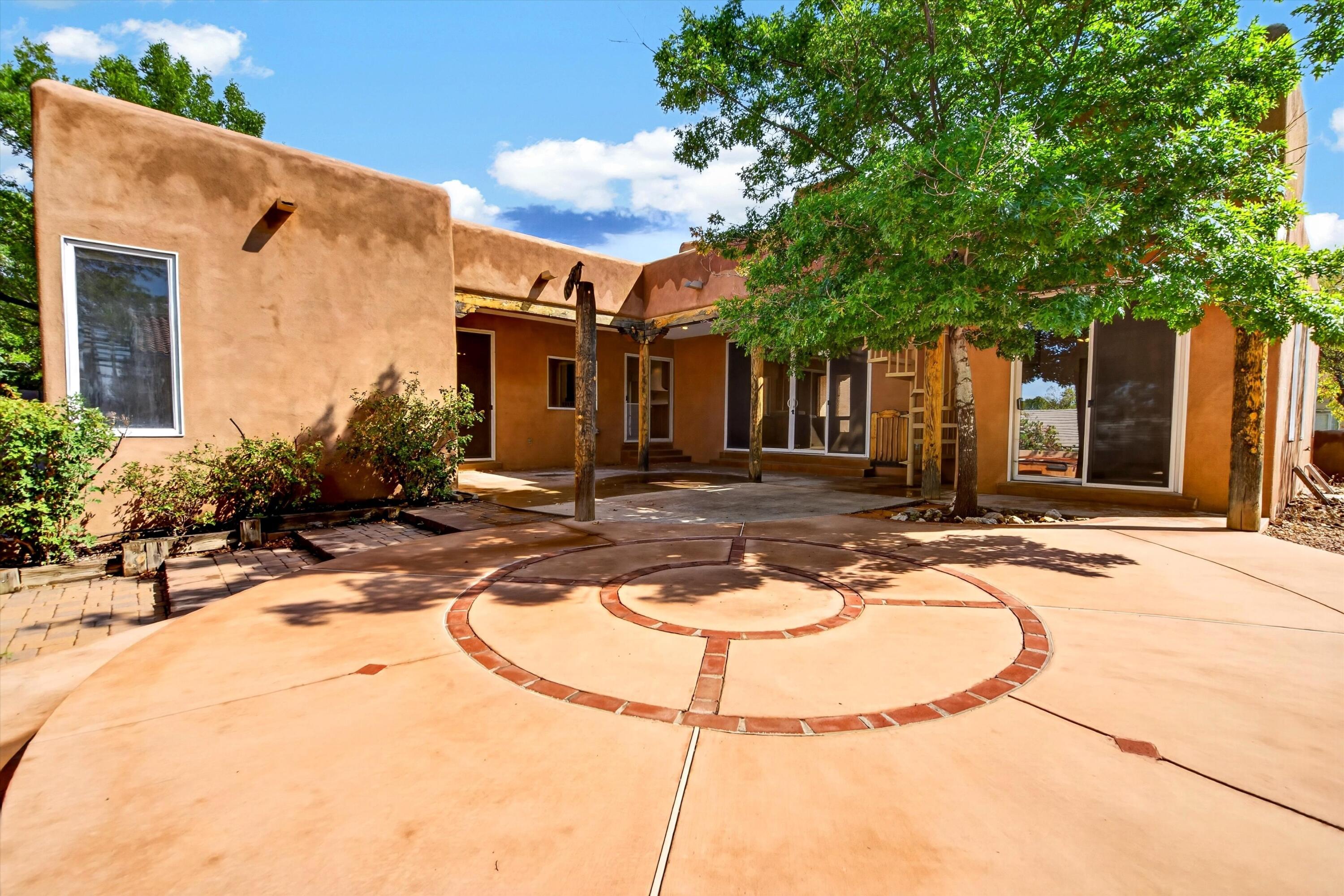 Photo 18 — 5813 Balsa Place NE