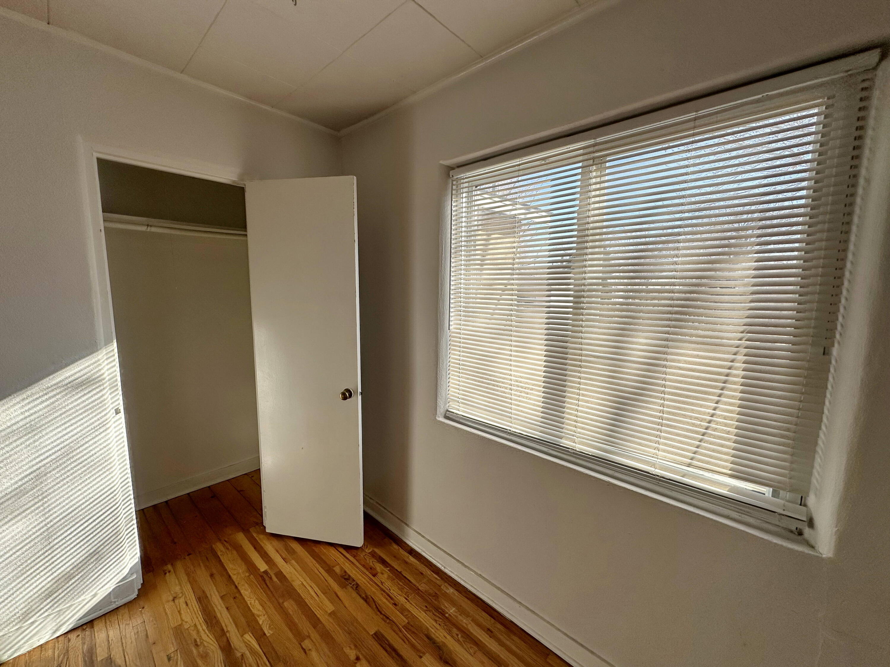 Photo 17 — 2620 Marble Avenue NW