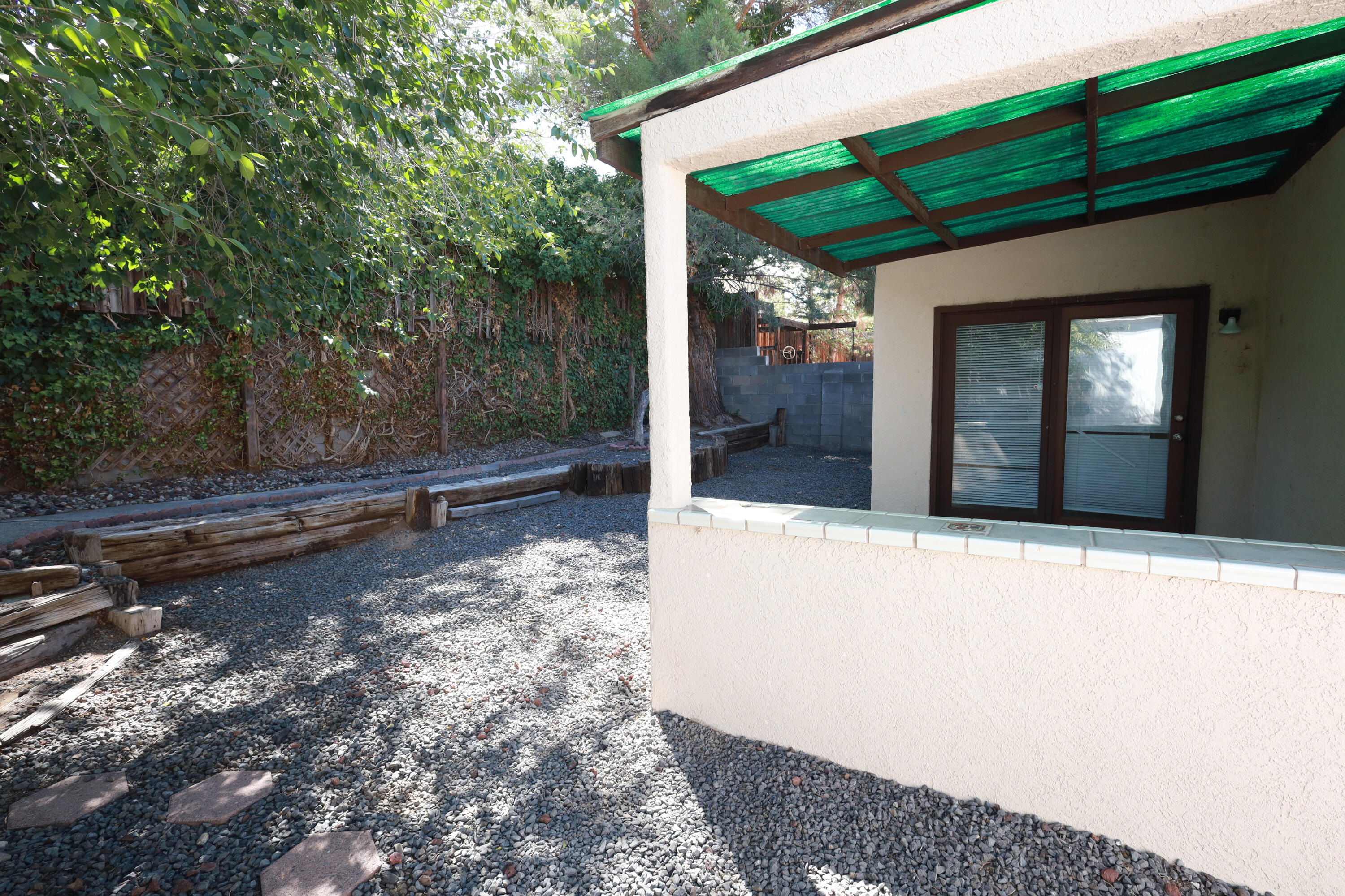 Photo 13 — 620 Mountain View Avenue NE