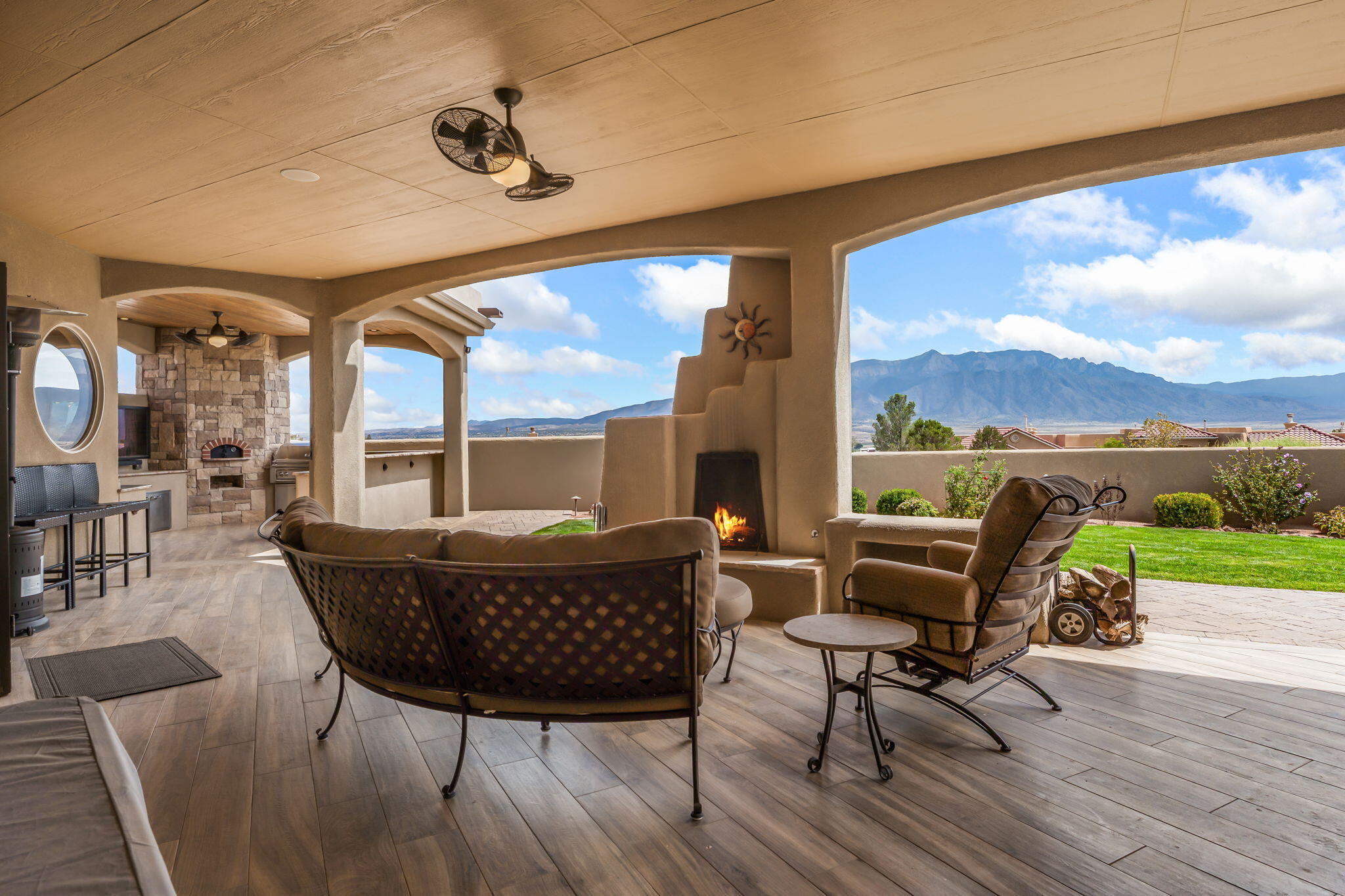Photo 8 — 6721 Pasilla Road NE