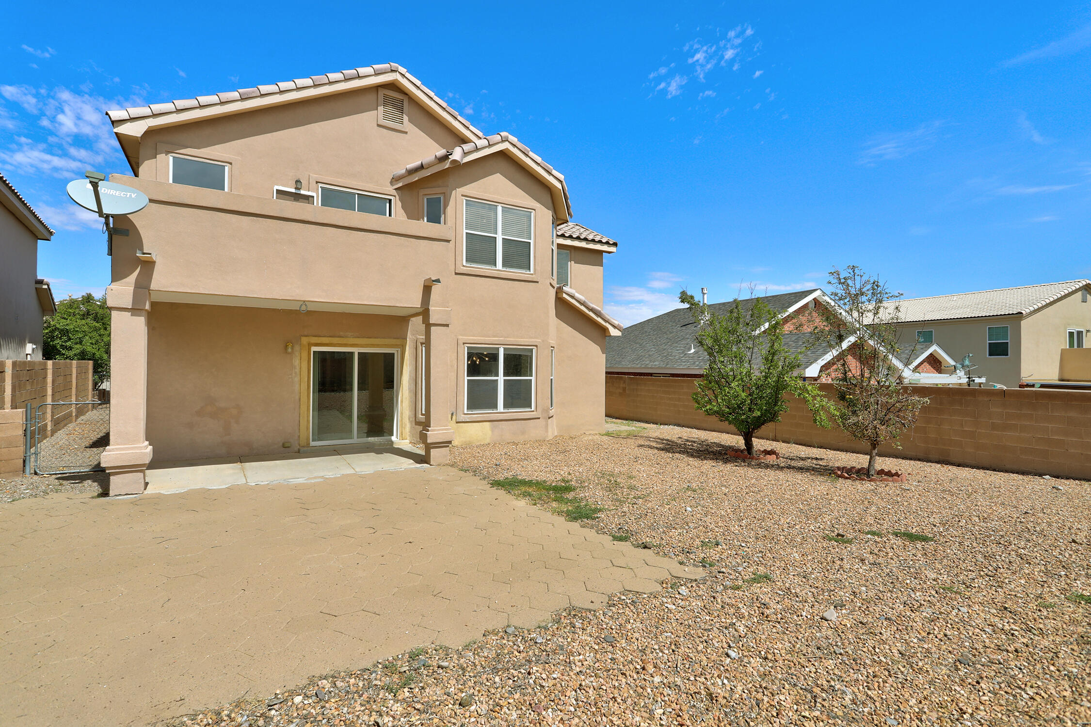 Photo 2 — 7516 Ramona Avenue NW
