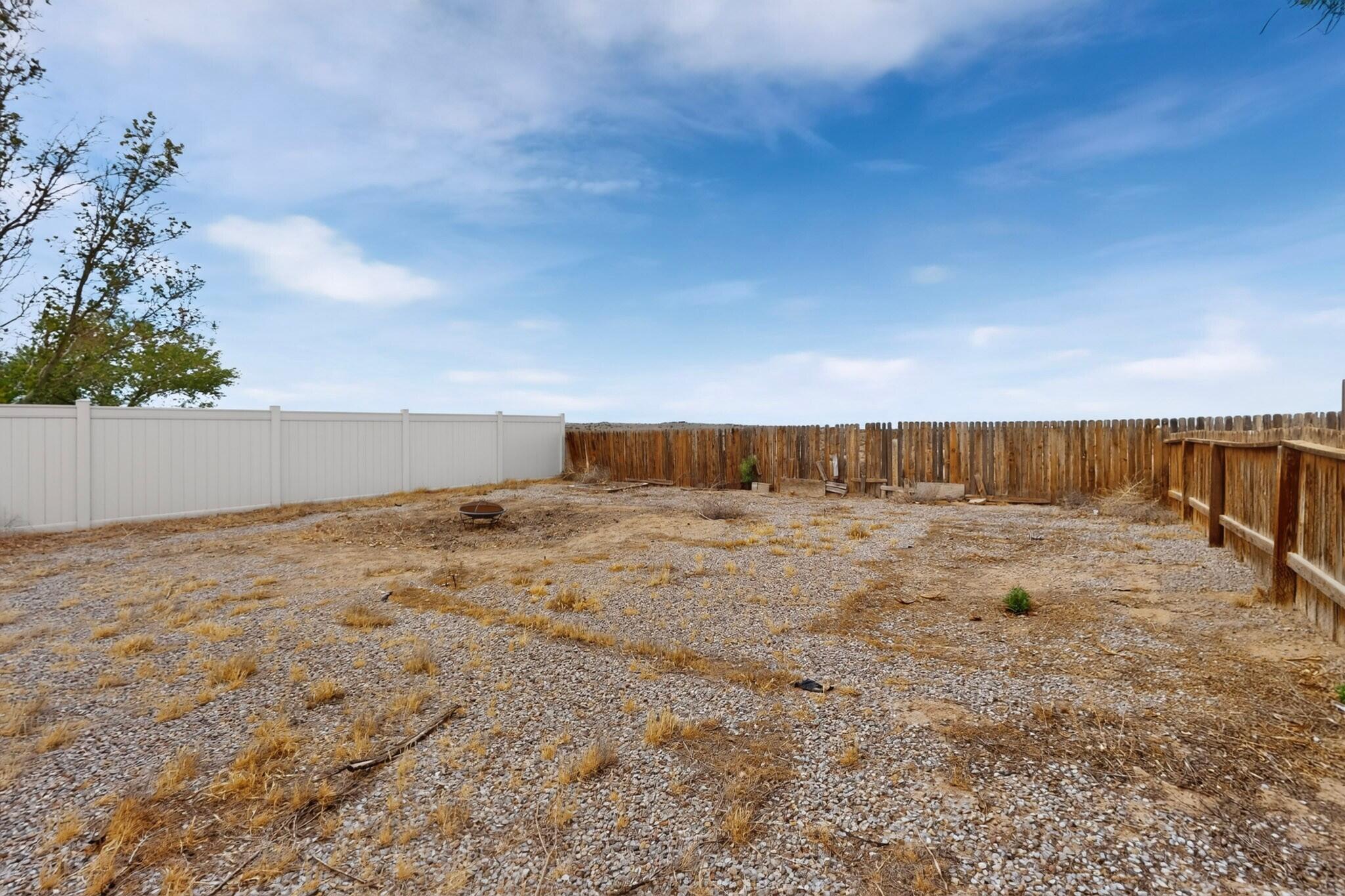 Photo 3 — 2153 High Desert Circle NE