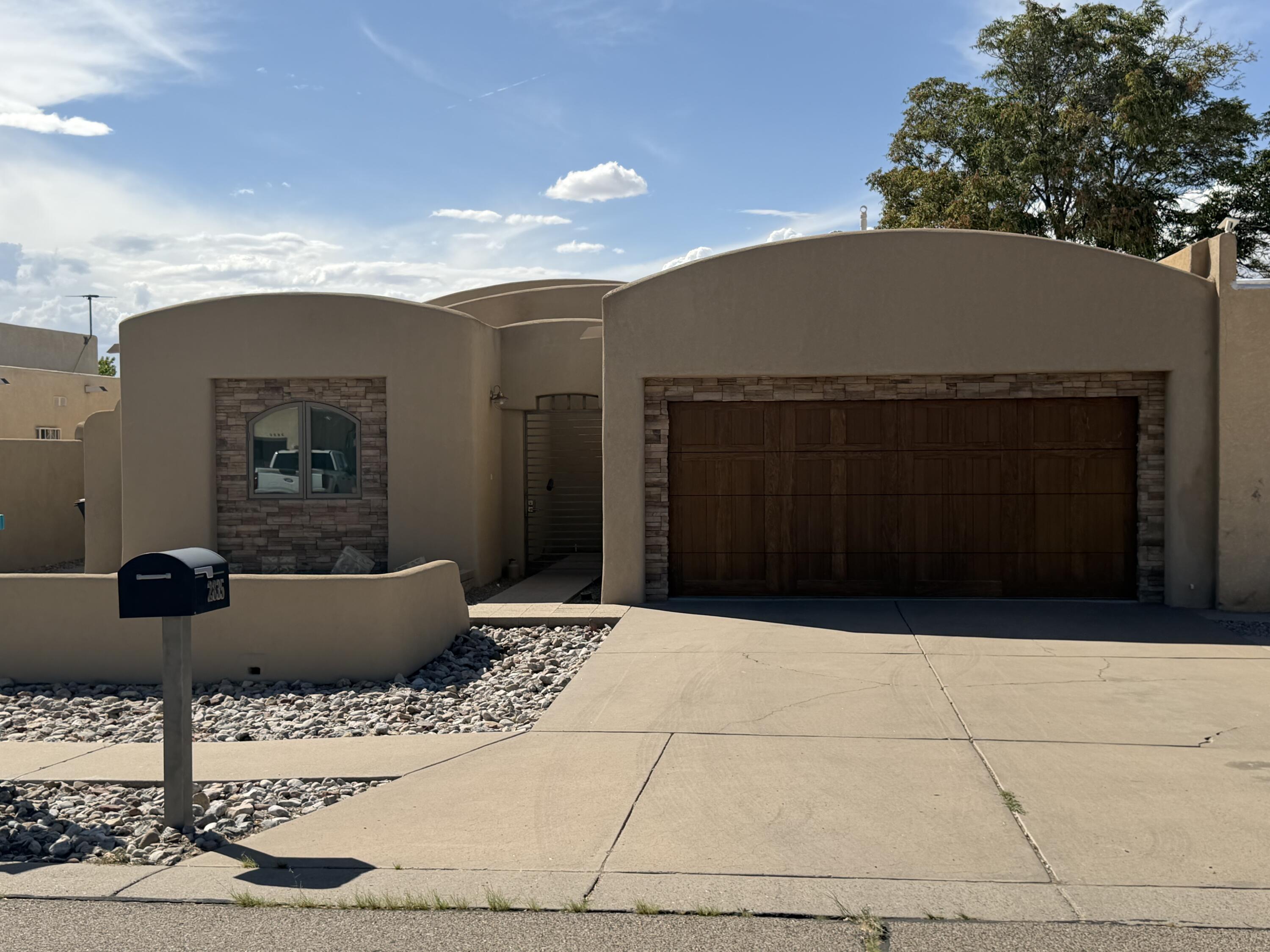 2835 Prenda De Oro Drive NW