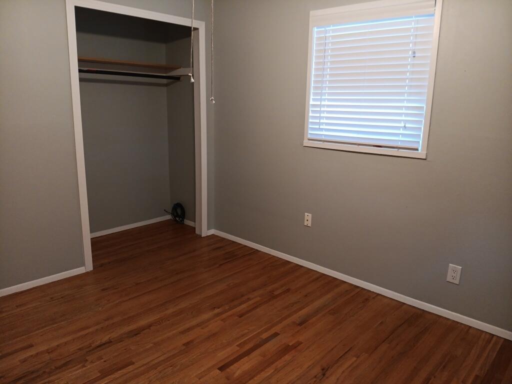 Photo 4 — 2632 Valencia Drive NE