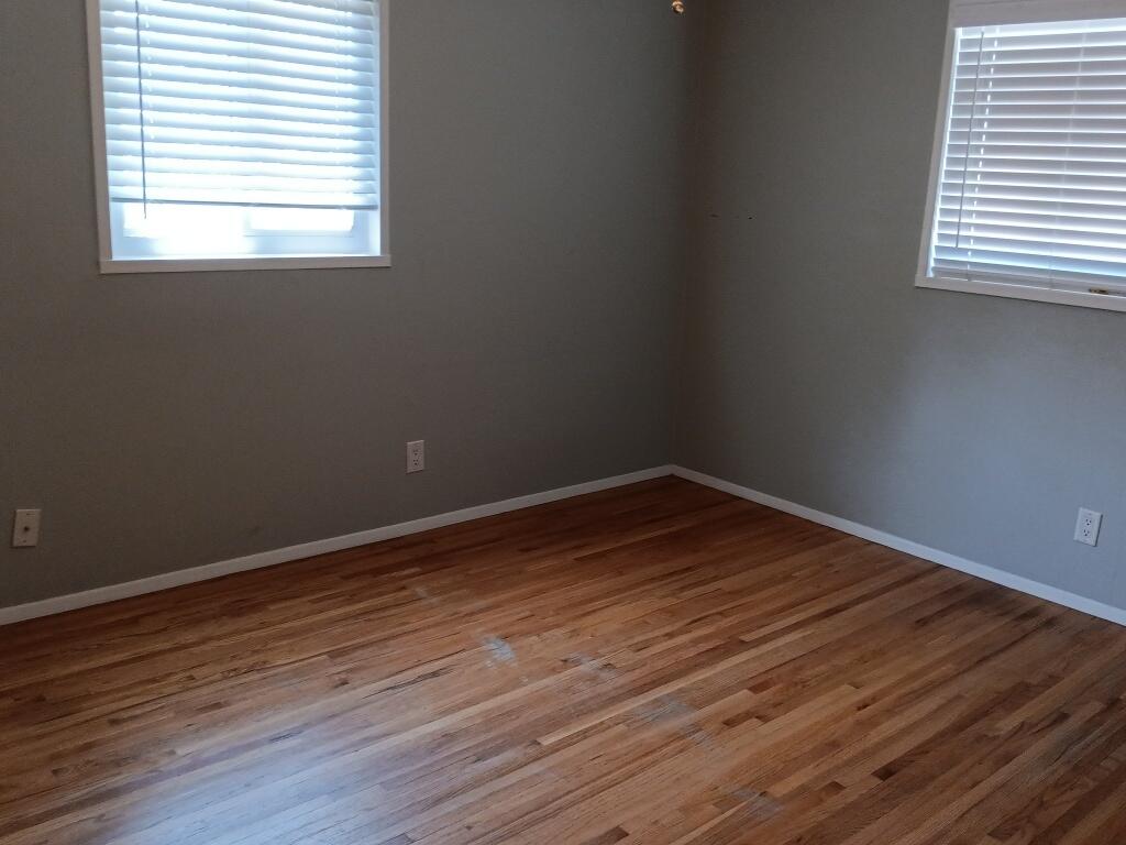 Photo 3 — 2632 Valencia Drive NE