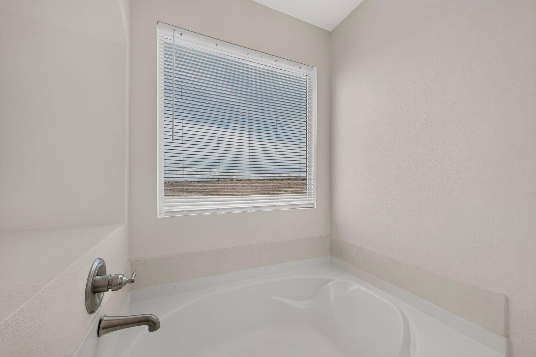 Photo 19 — 9508 Valle Caldera Road SW