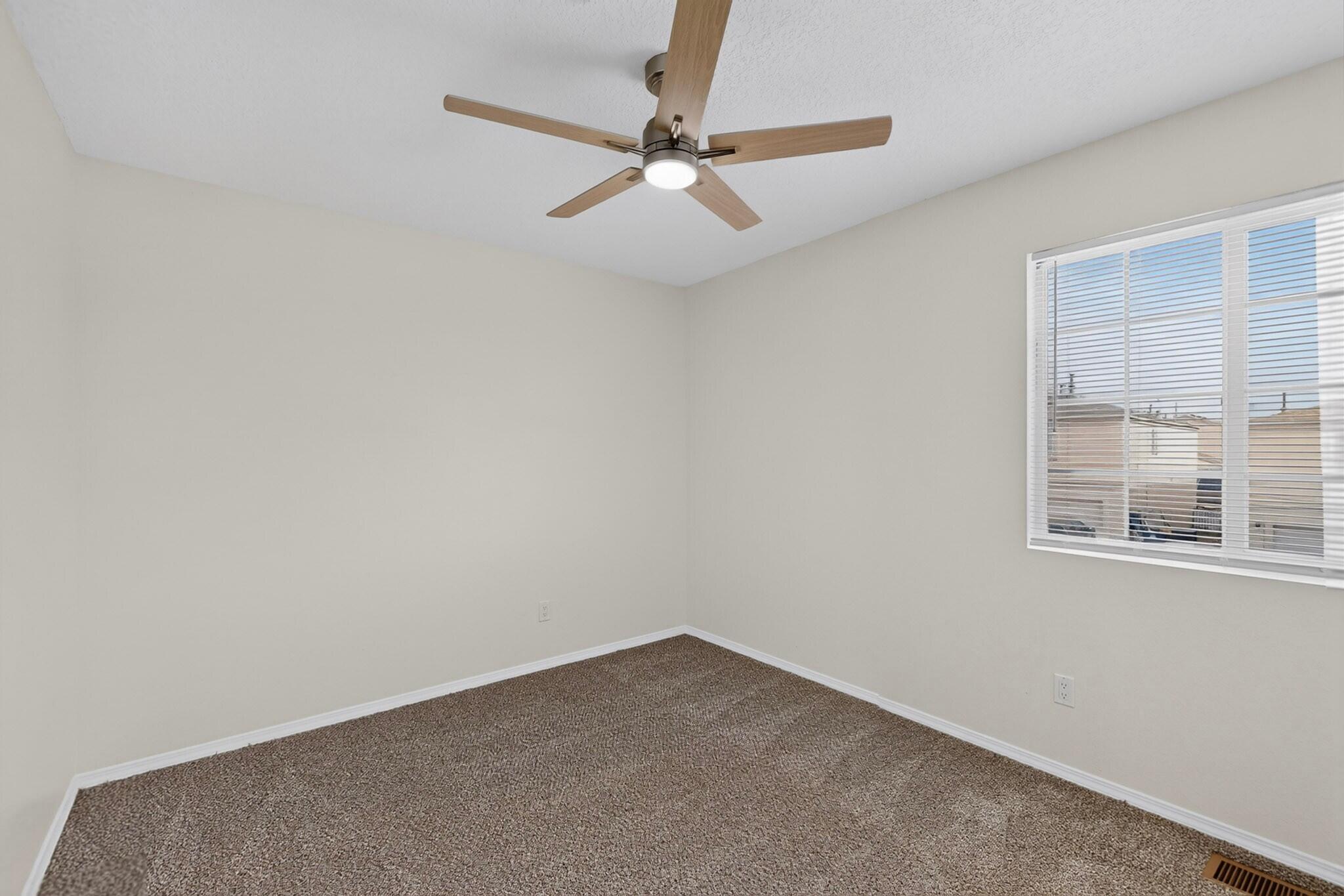 Photo 18 — 9508 Valle Caldera Road SW